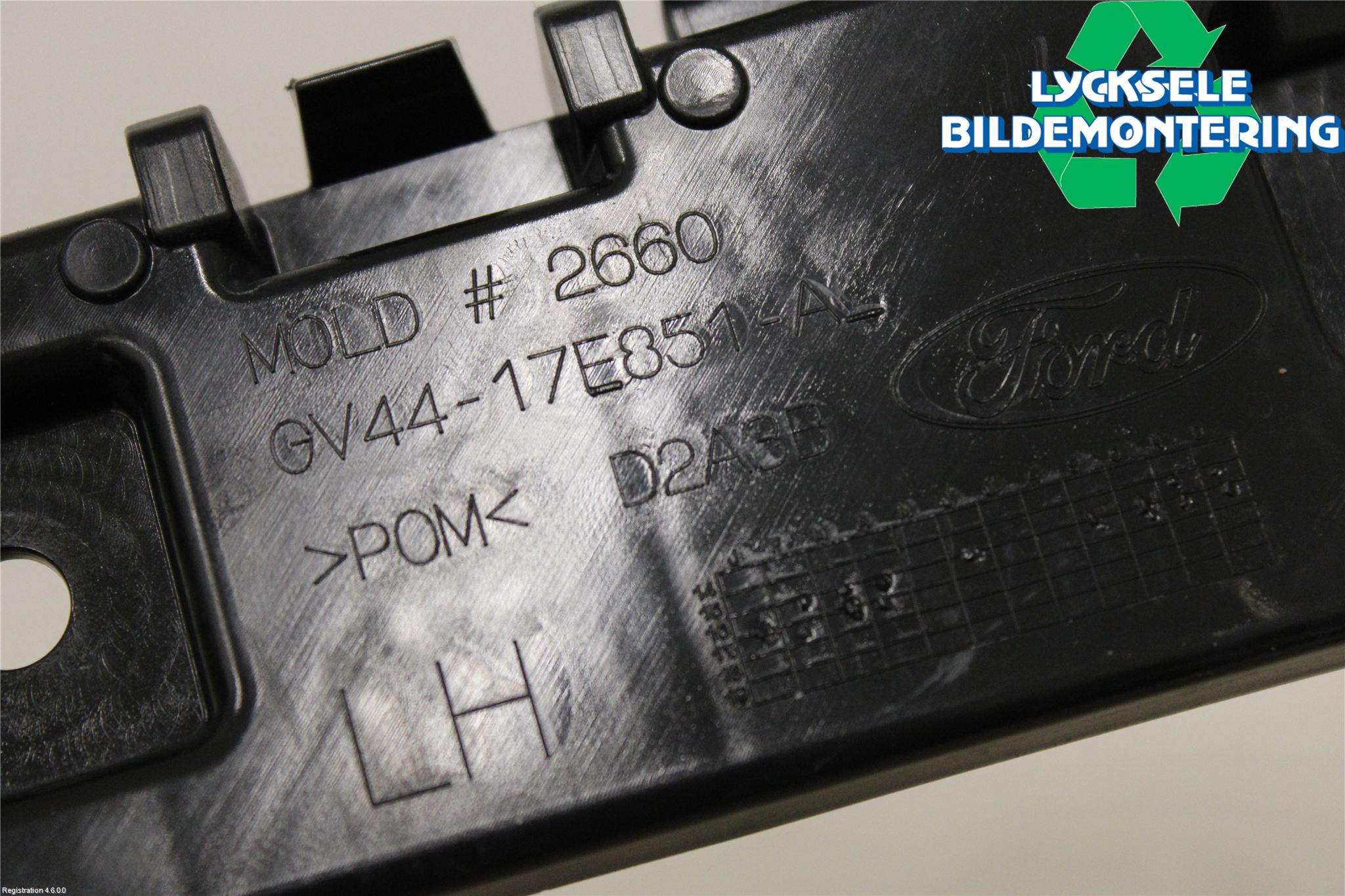 Ford KUGA 17-19 Stötfångarfäste Fram Vä