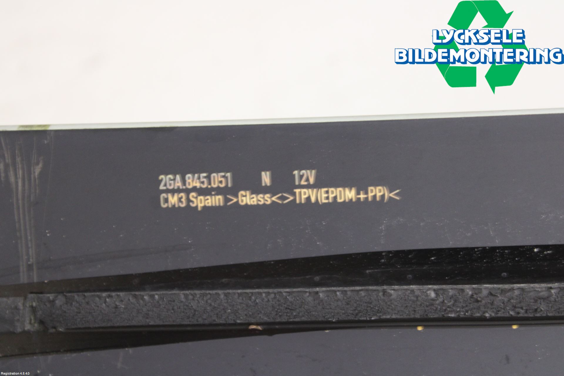 Volkswagen VW T-ROC 18- Bakruta