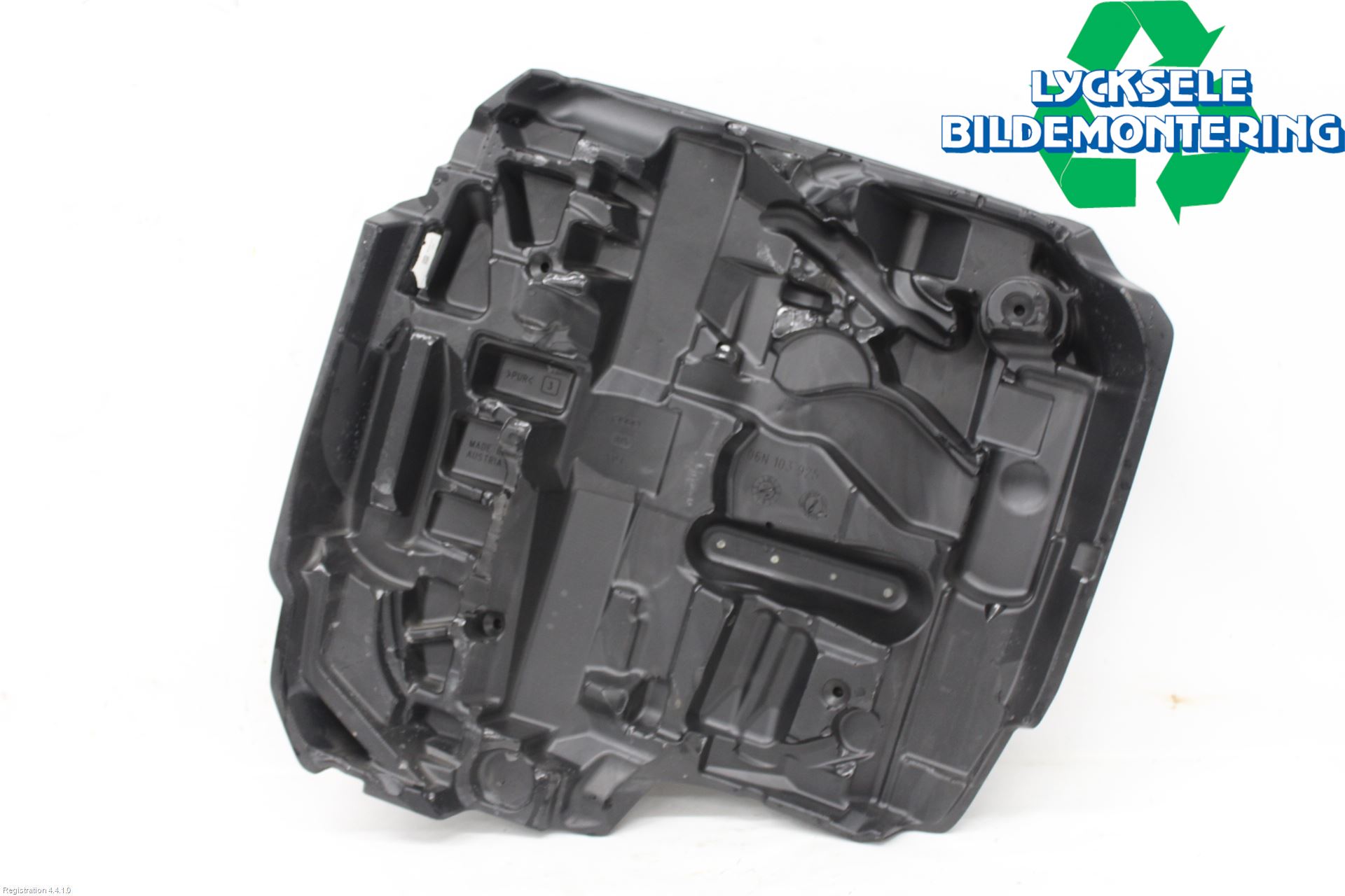 Audi A4/S4 B9 20- Motorkåpa