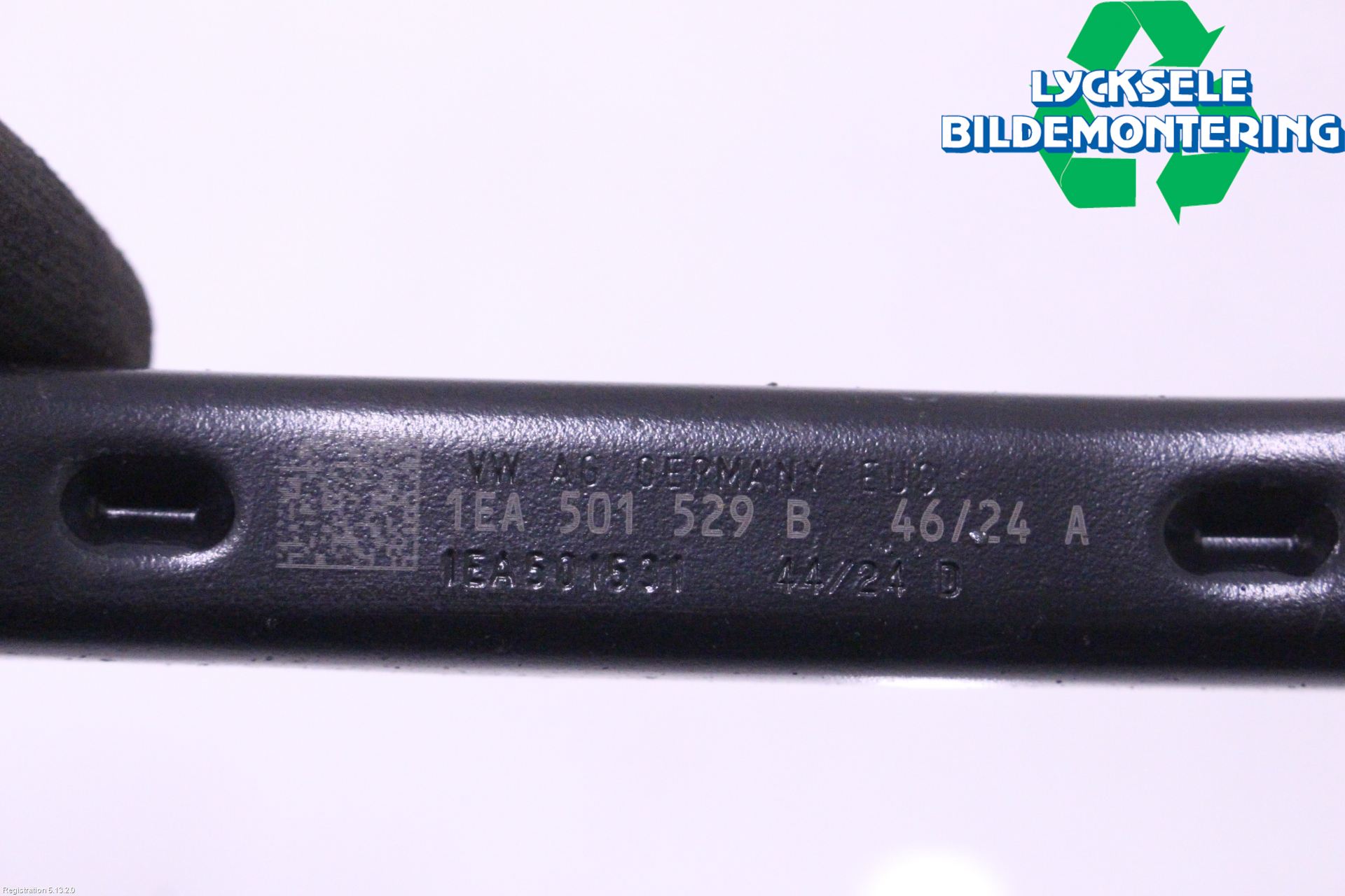 Volkswagen VW ID.7/TOURER 24- Bärarm Bak Höger