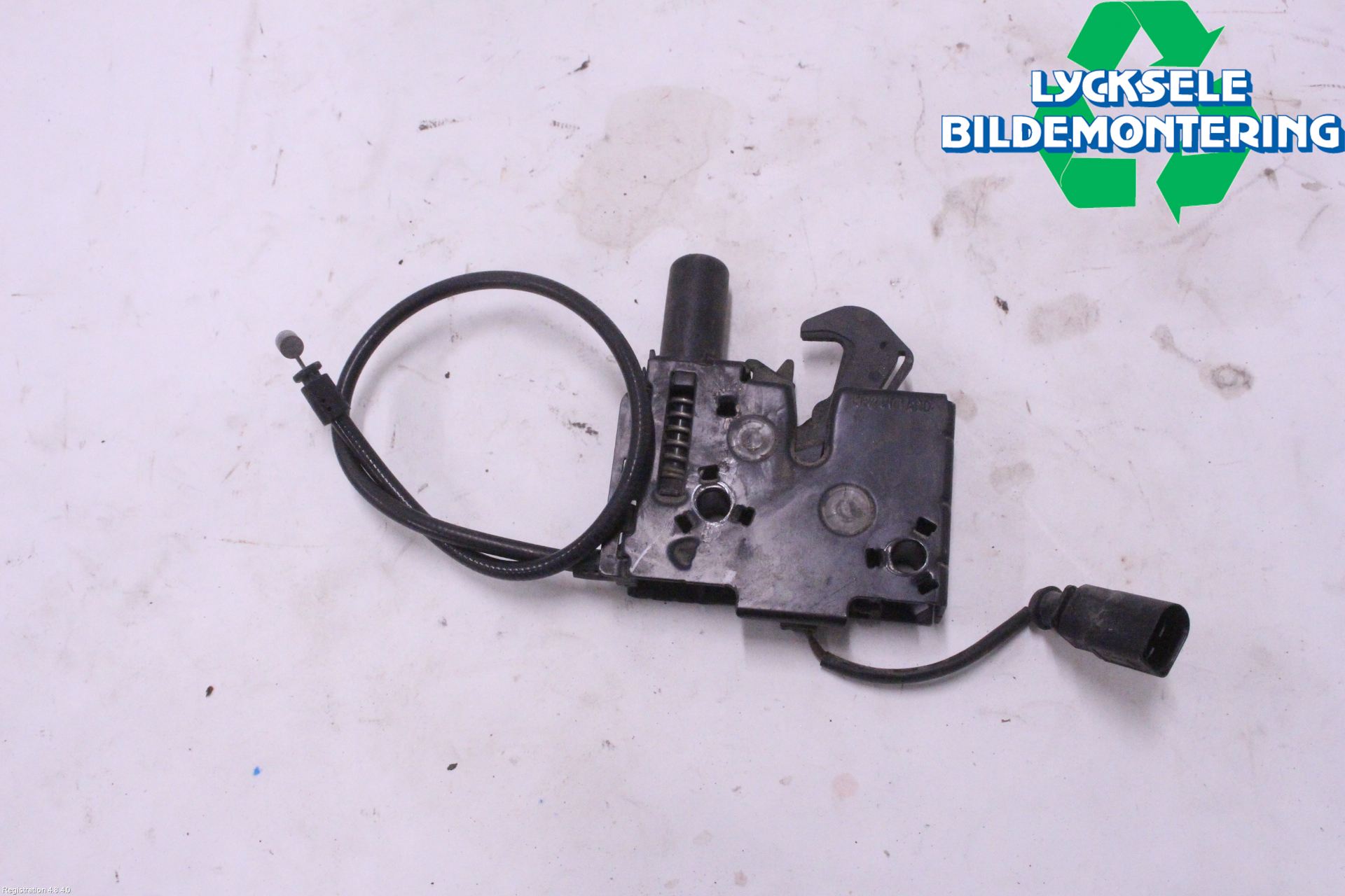 Skoda SUPERB 16-24 Huvlås