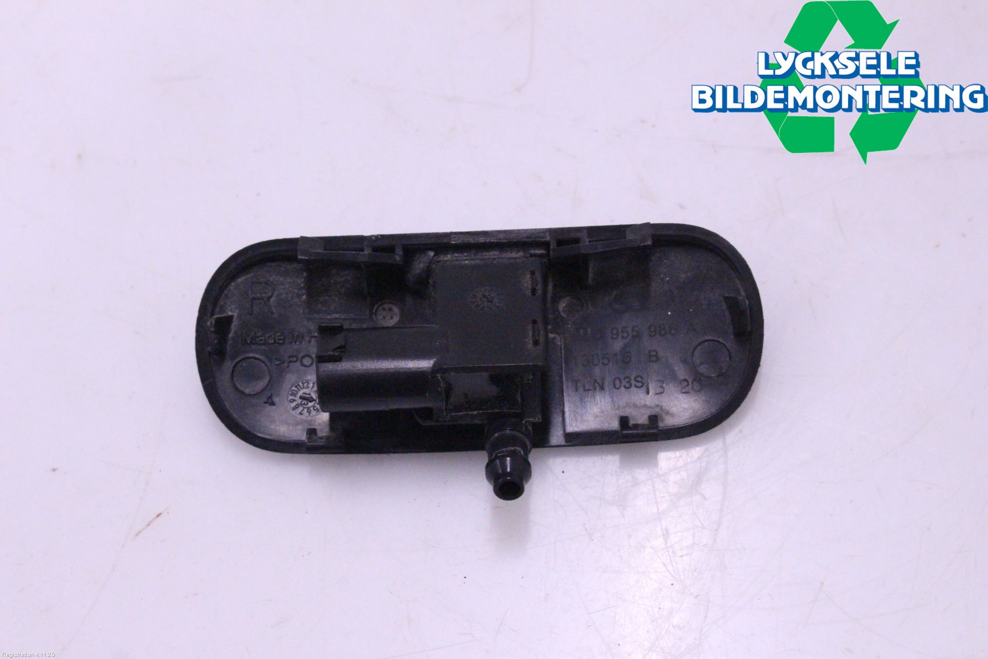 Audi Q3 8U 12-18 Spolarmunstycke Rutor