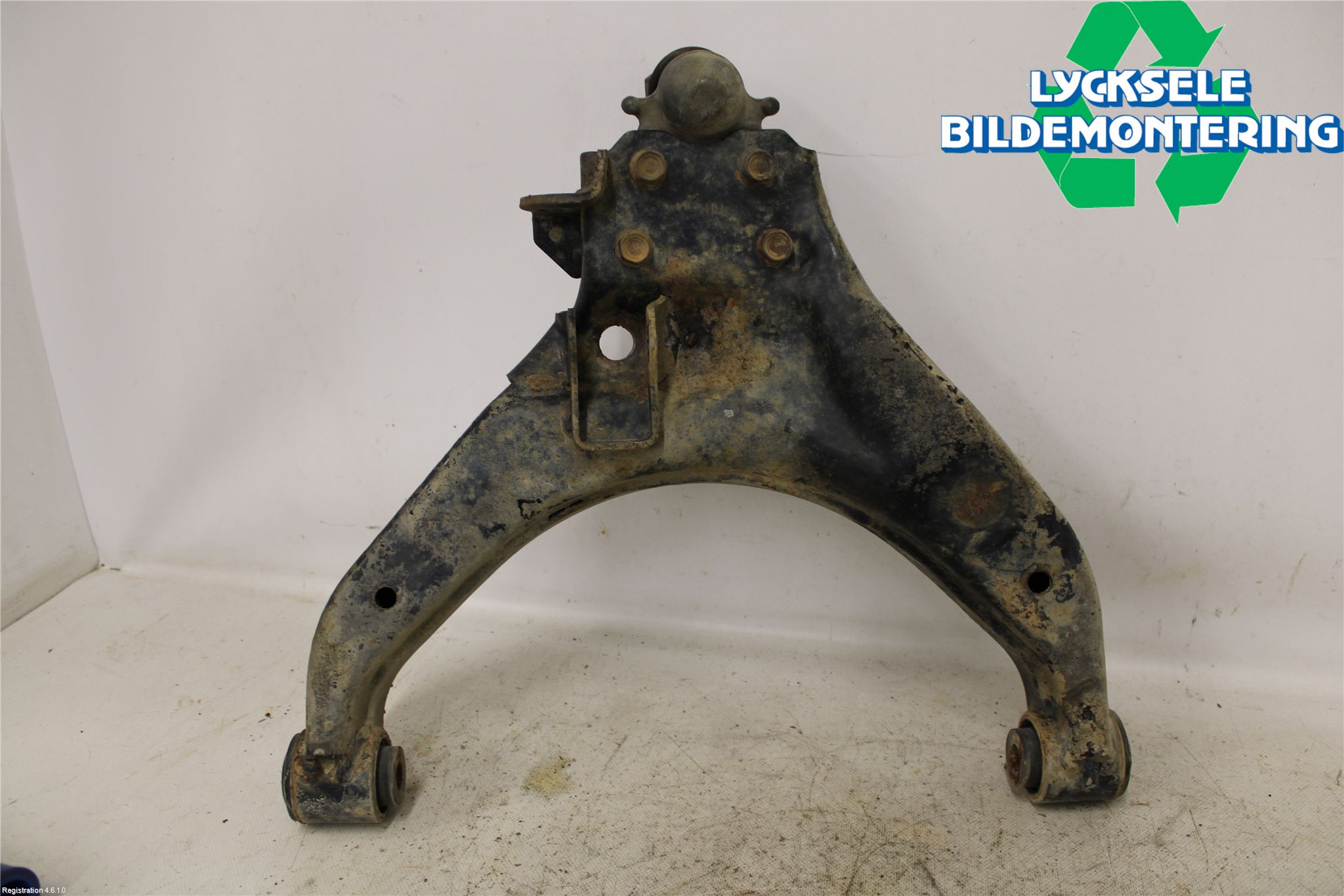 Isuzu D-MAX Bärarm Fram Undre Hö