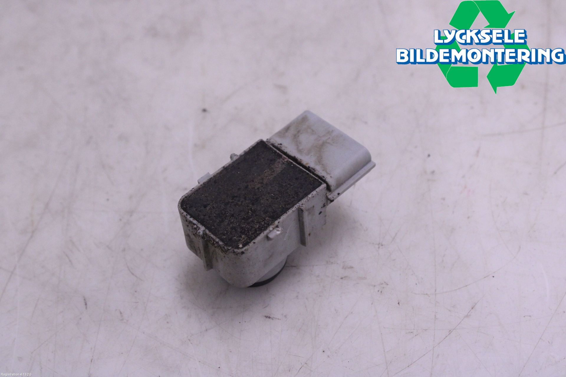 Hyundai SANTA FE 13-18 Parkeringshjälp Backsensor