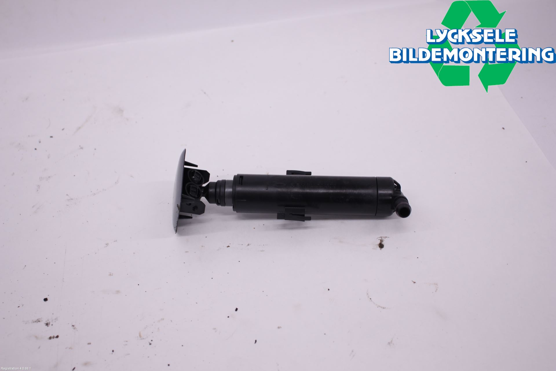 Skoda YETI Spolarmunstycke Strålkastare