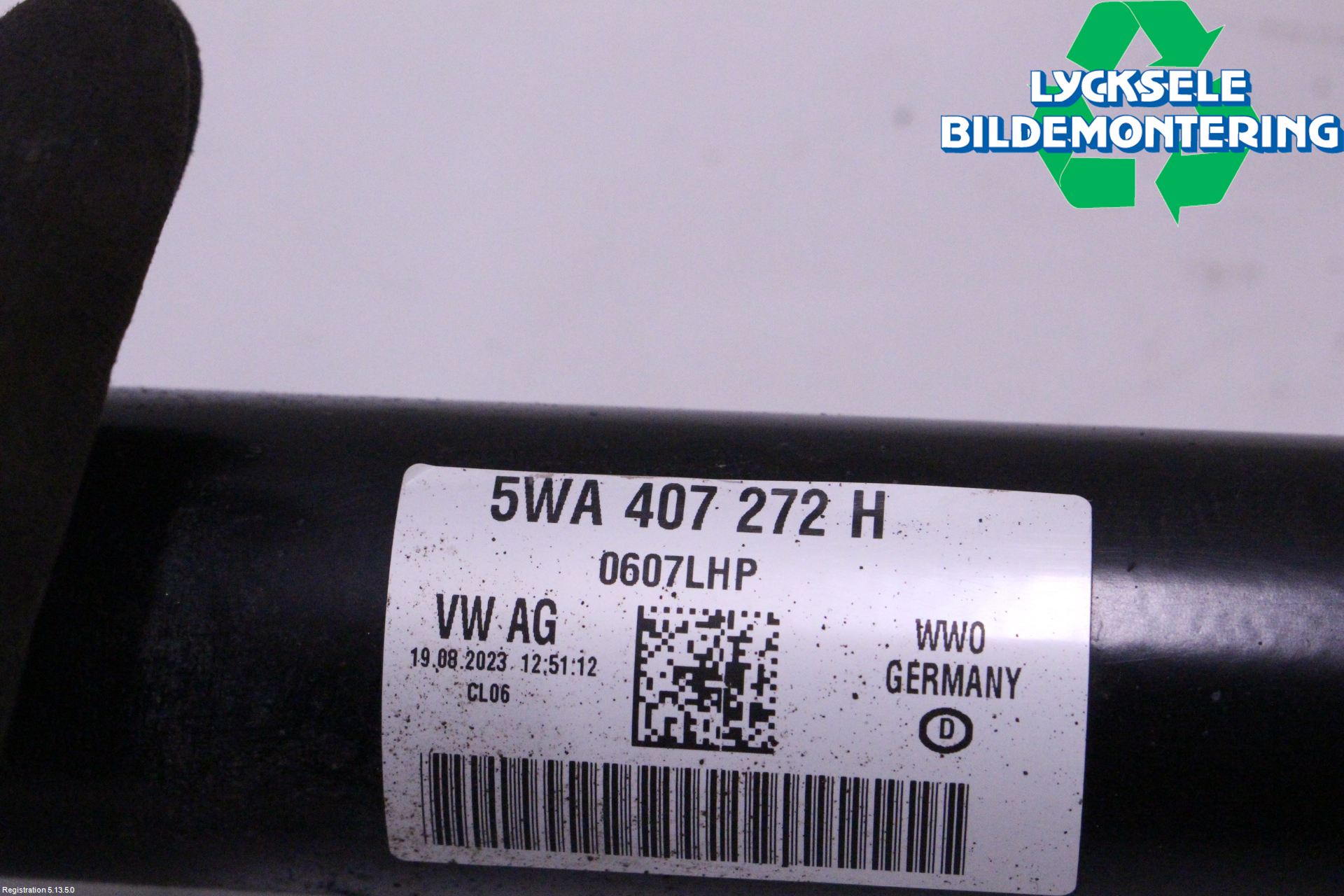 Volkswagen VW GOLF / E-GOLF VIII 20- Drivaxel Fram Höger