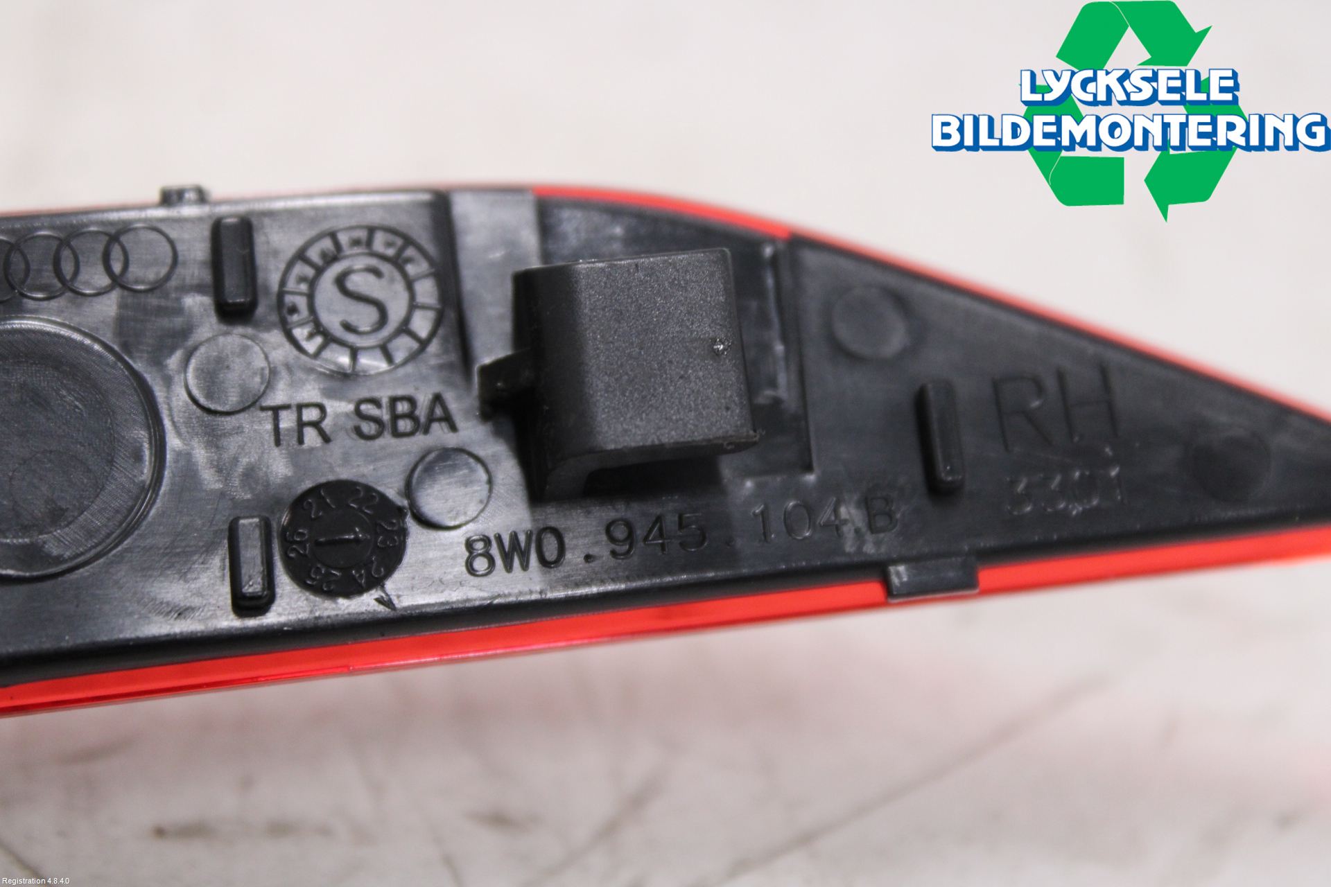 Audi A4/S4 B9 20- Dimljus/Reflex Bak