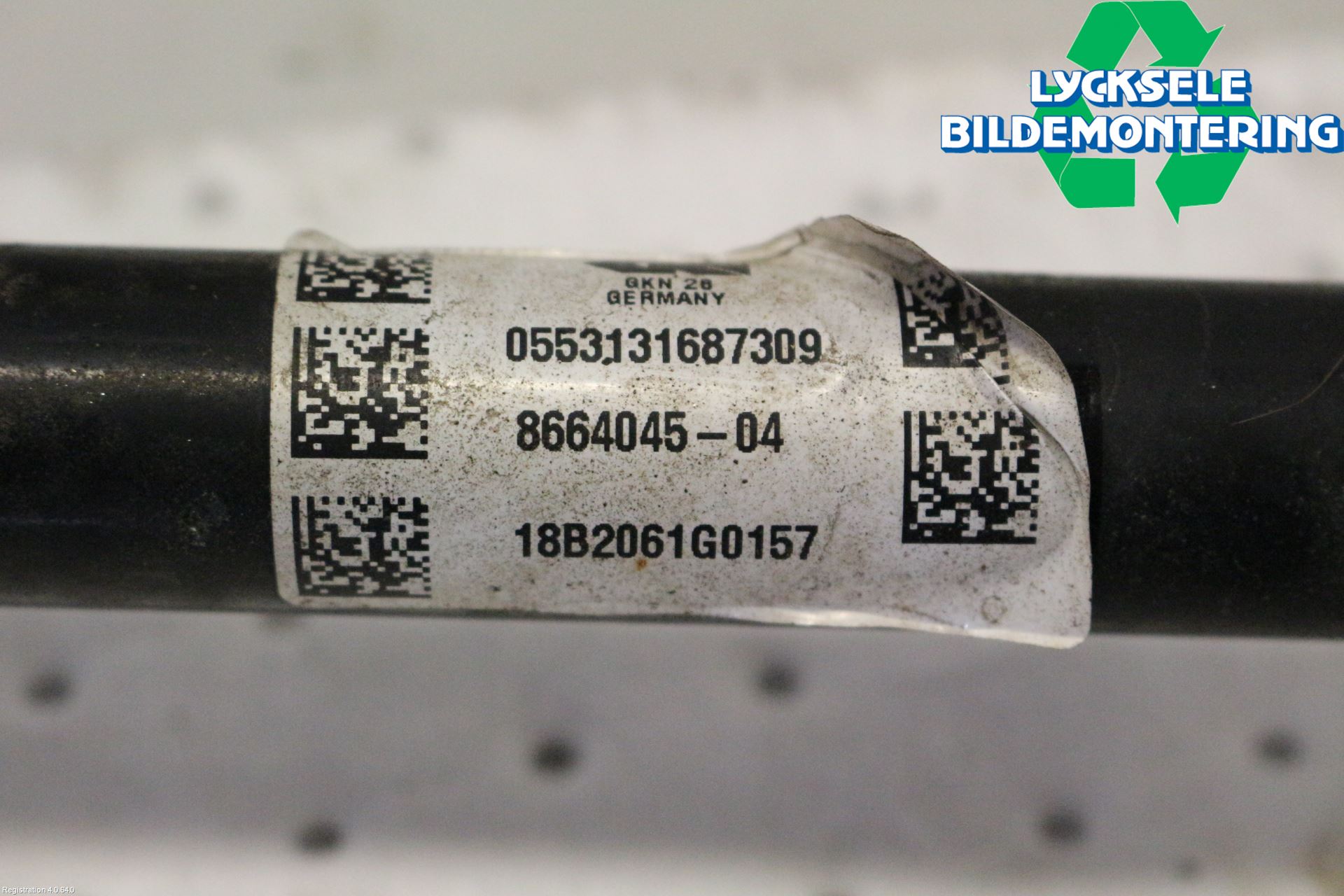 BMW 5 G30/G31/F90 17-23 Drivaxel Bak Vänster