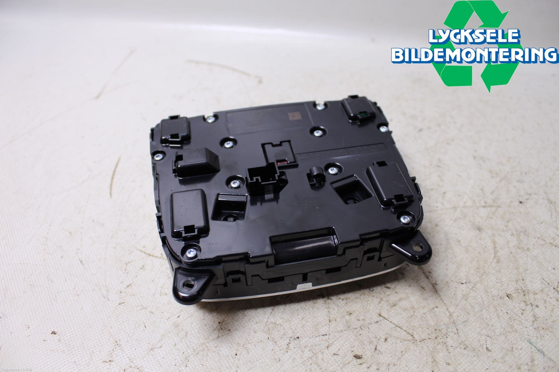 Mercedes-Benz MB B-KLASS (W247) 19- Strömställare Multifunktion