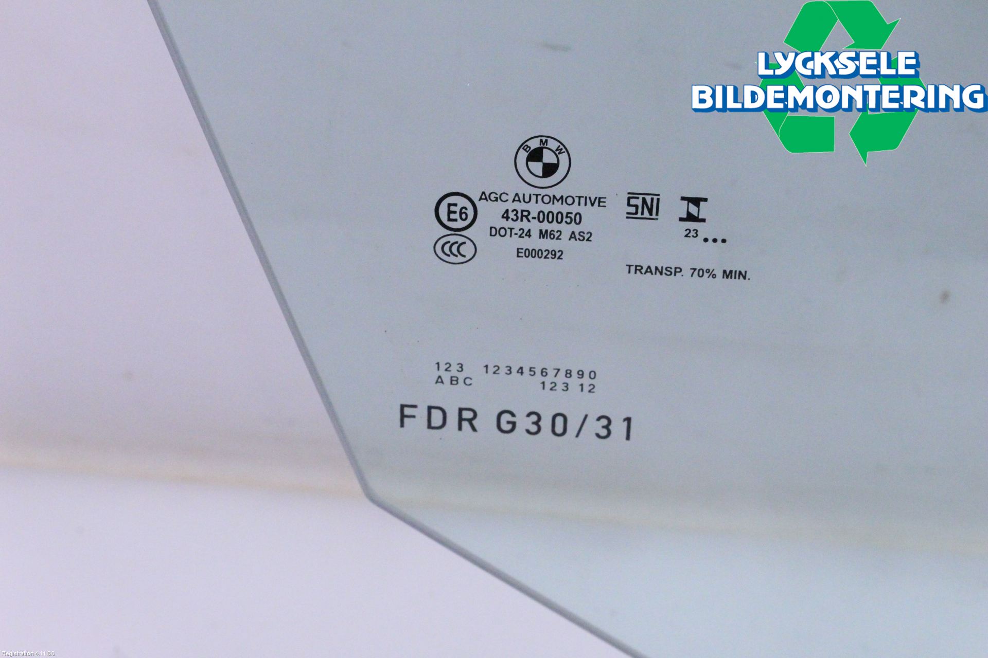 BMW 5 G30/G31/F90 17-23 Dörruta Fram Höger