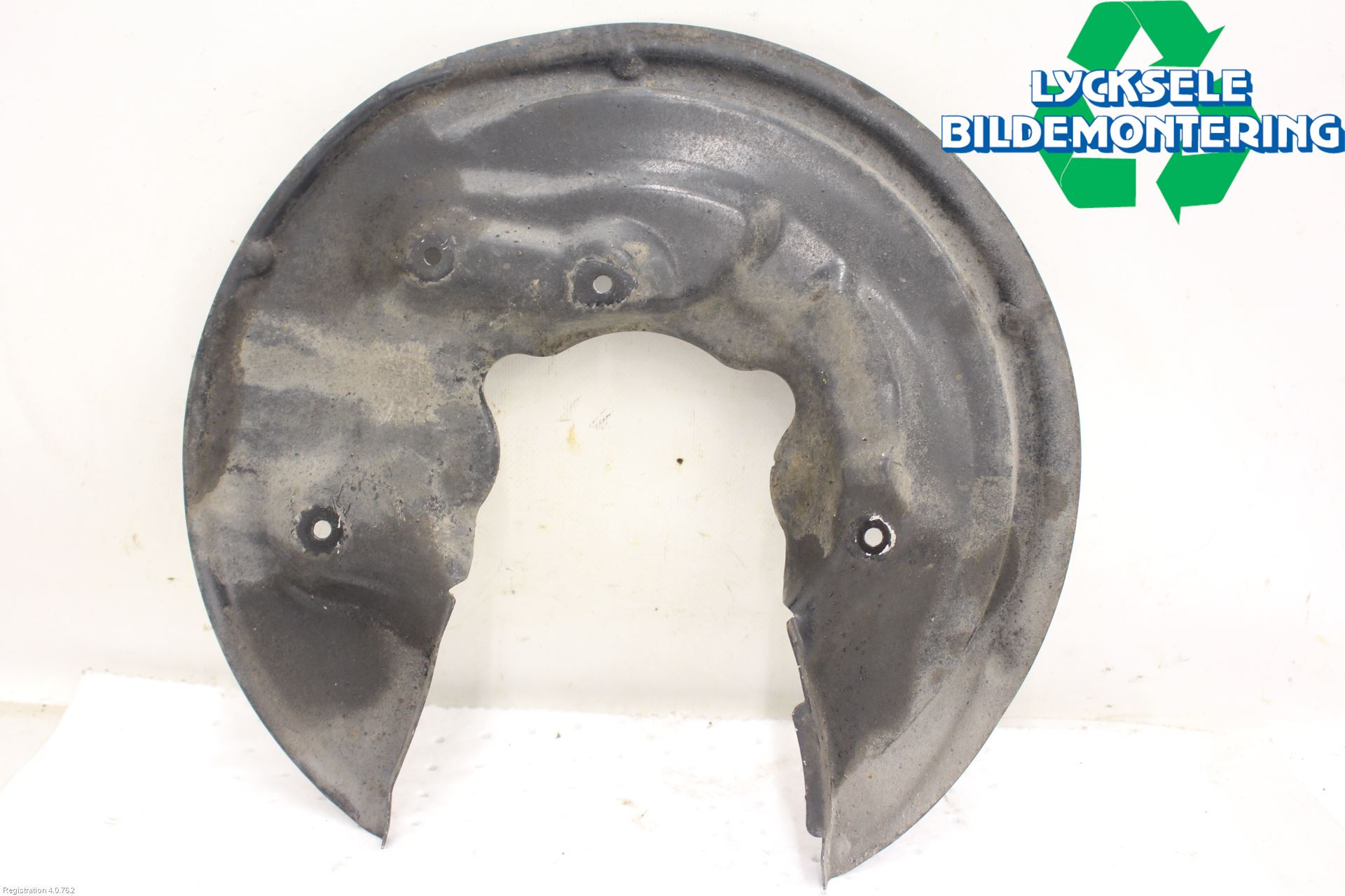 Volkswagen VW PASSAT 11-14 Bromssköld Bak