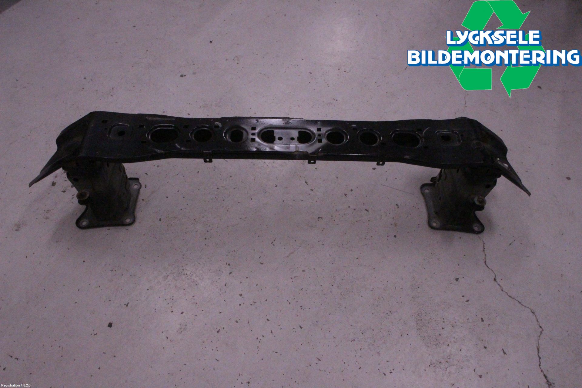 Ford FOCUS 15-18 Stötfångarbalk Fram