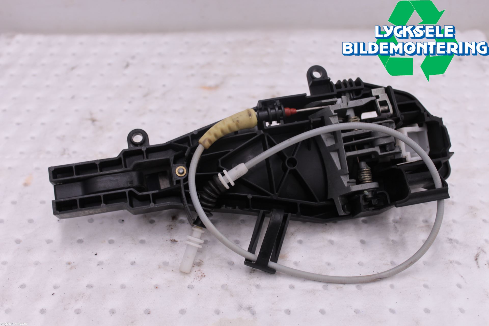 BMW X1 E84 10-15 Dörrhandtag Yttre Vä