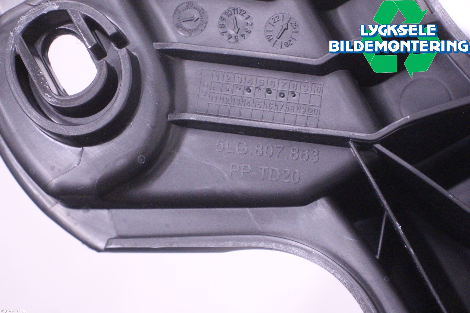 Skoda ENYAQ iV 21- Stötfångare Deformelement Bak