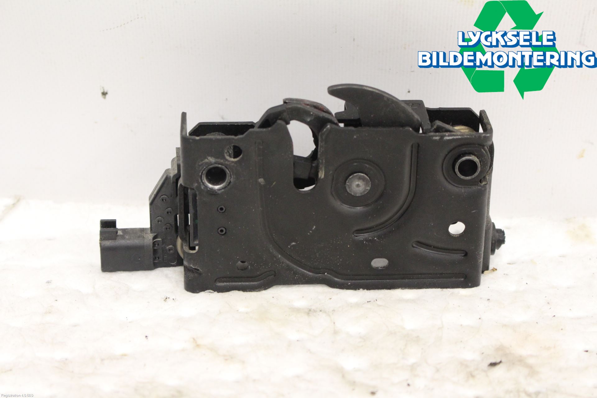 Ford FOCUS 19- Huvlås