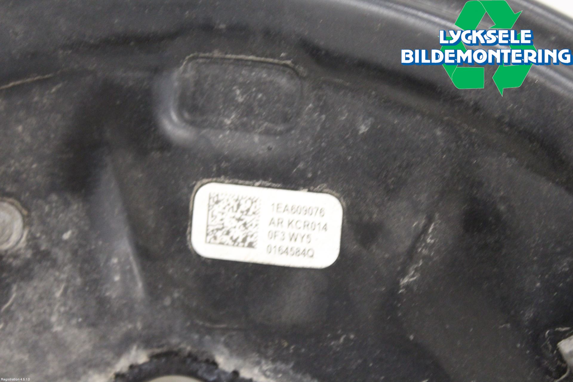 Volkswagen VW ID.4 21- Bromssköld Bak