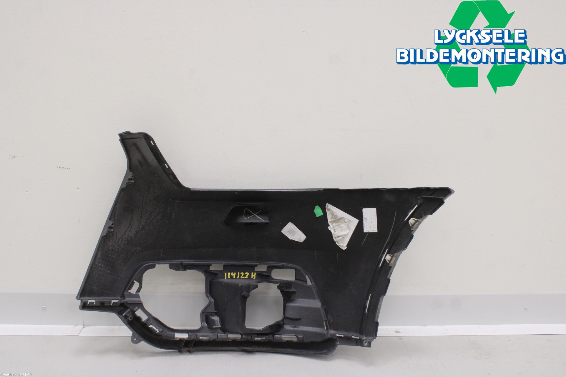 Audi Q3 8U 12-18 Stötfångardel Fram Hö