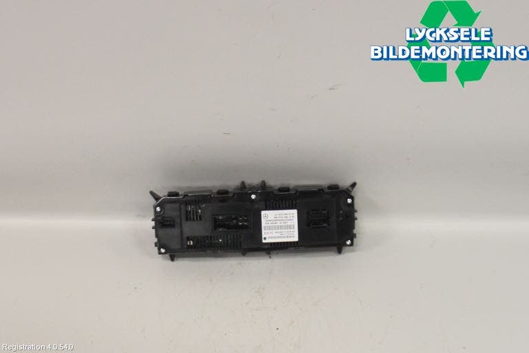 Mercedes-Benz MB E-KLASS (W212) 09-16 Ac Styrenhet Ac Manöveren