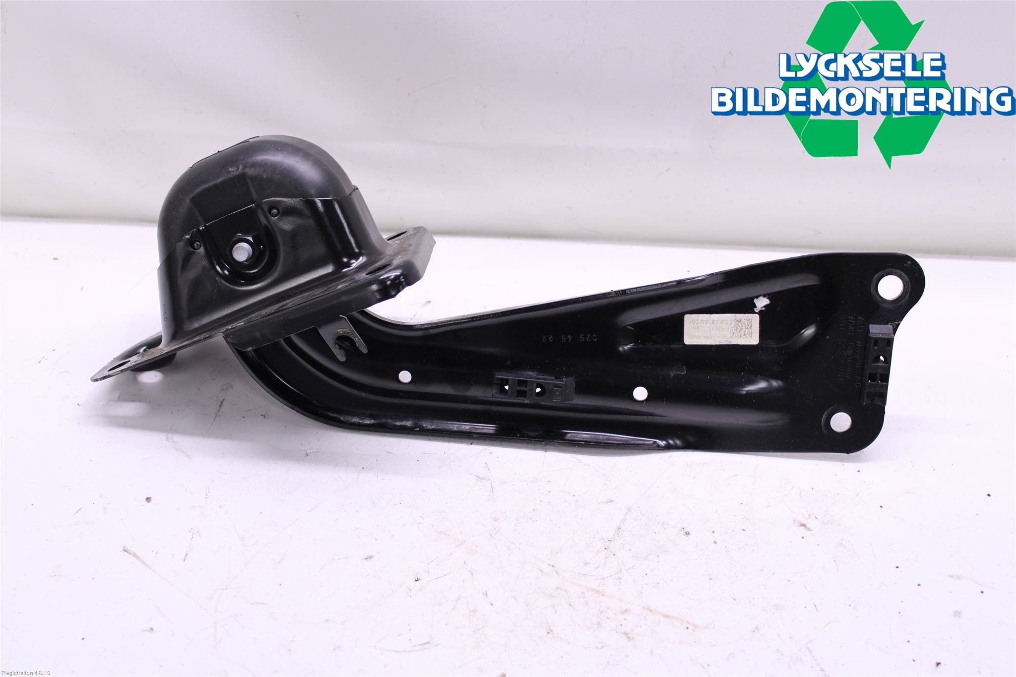 Skoda KODIAQ 17-24 Bärarm Bak Höger