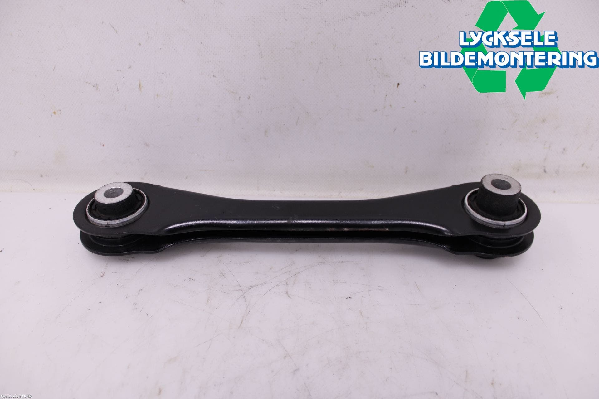 Alfa VW TIGUAN 24- Bärarm Bak Vä-Hö