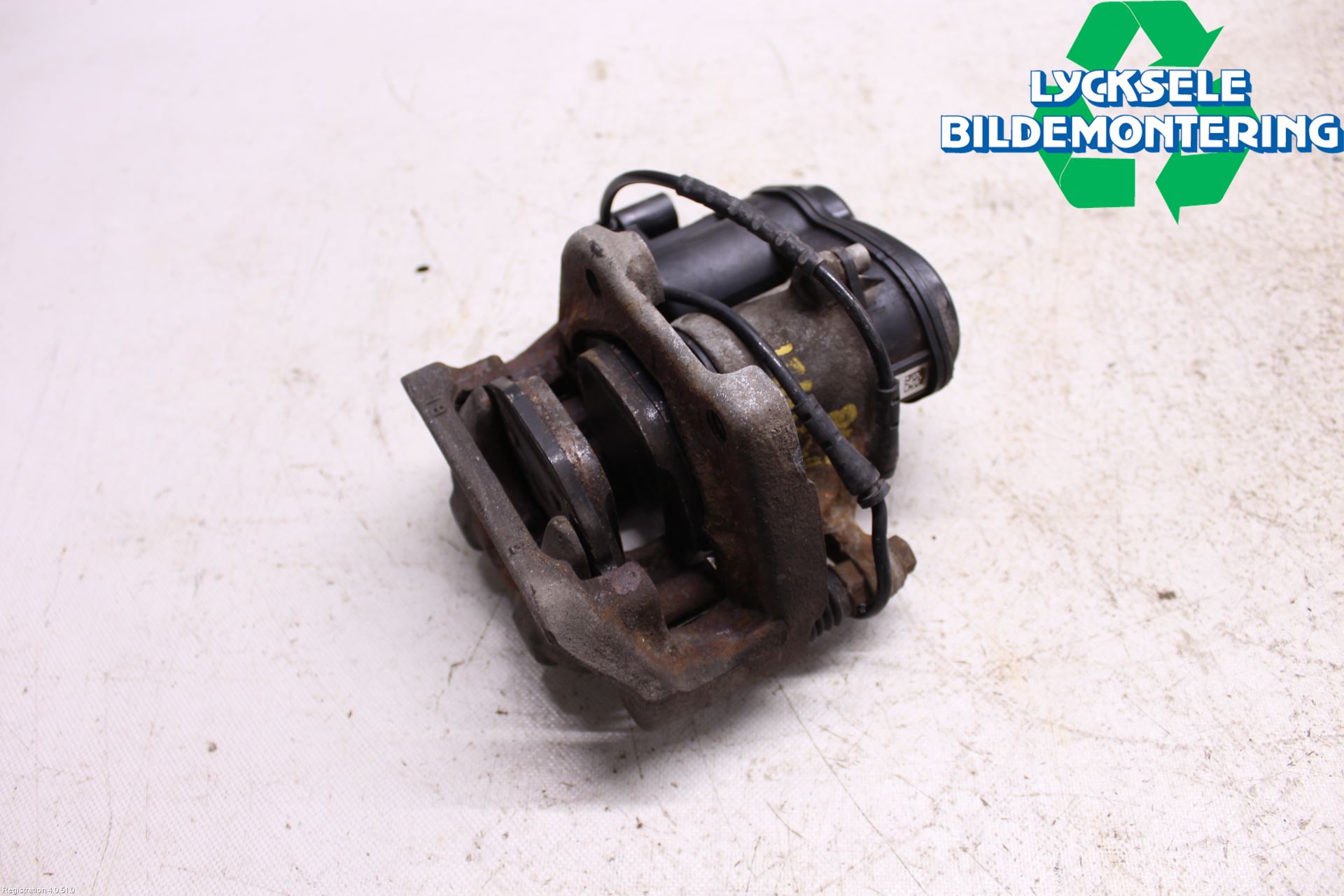 BMW 5 F10/F11/F18 09-17 Bromsok Bak Höger