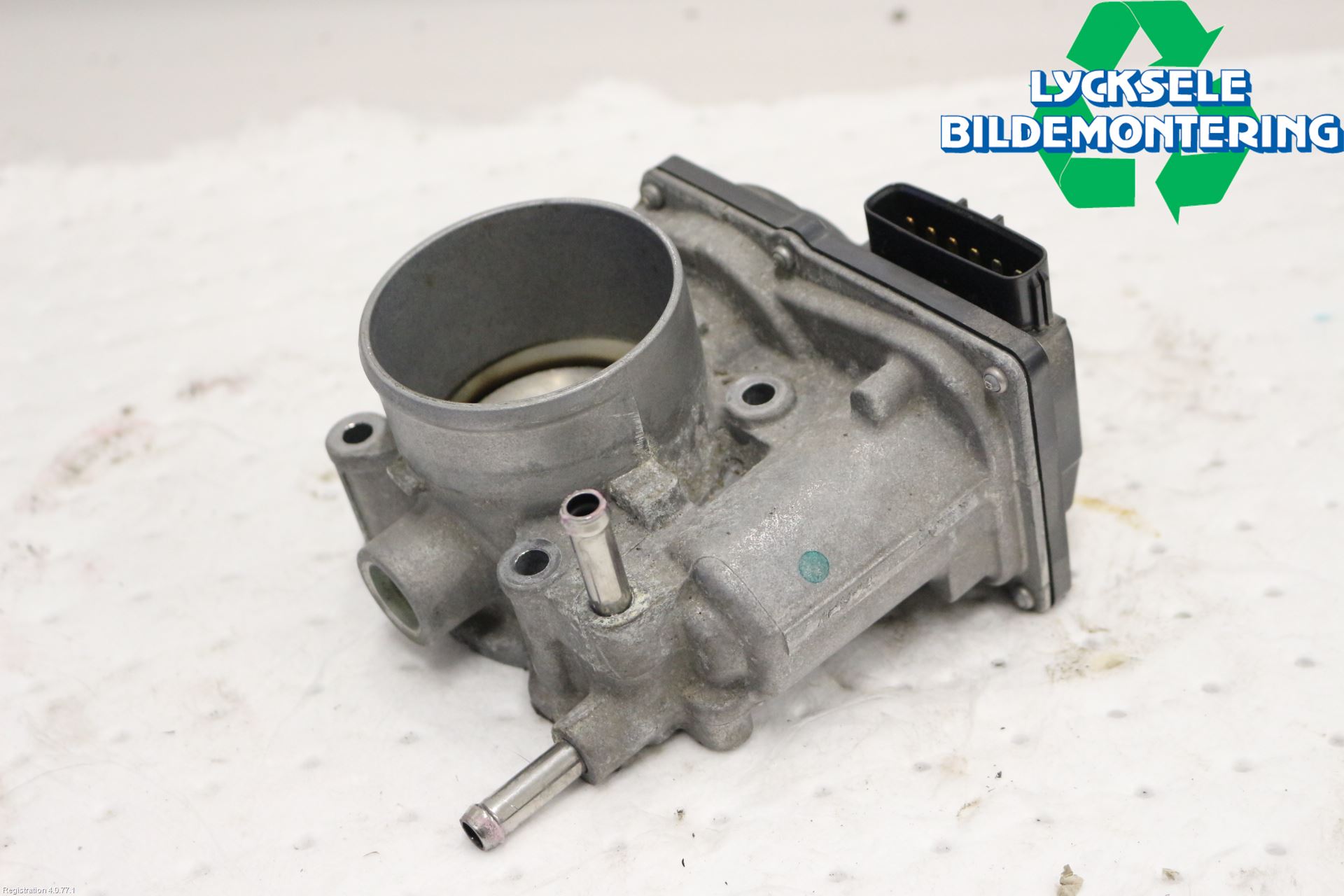 Toyota AURIS 13-19 Injspjällhus