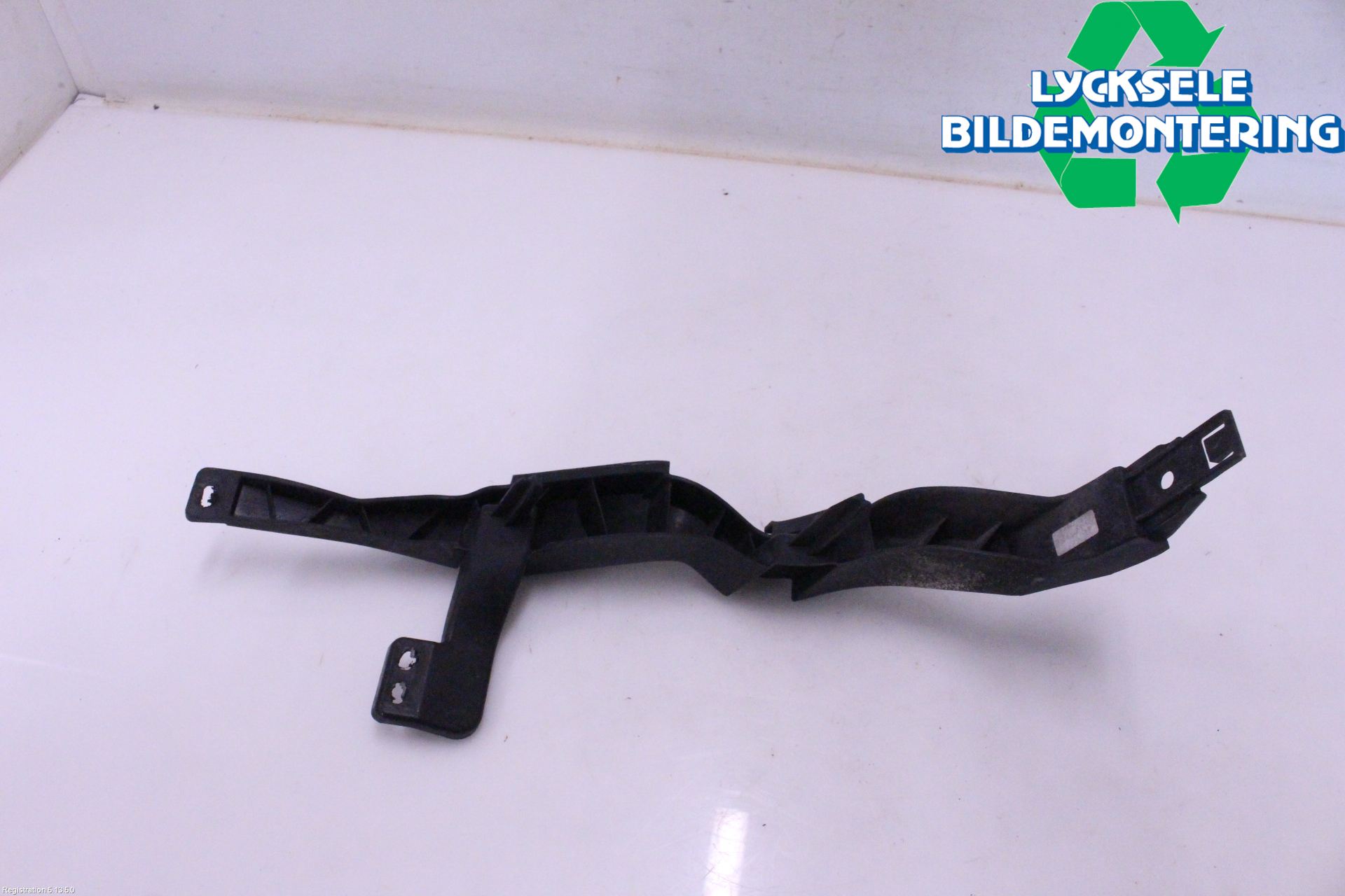 Opel ASTRA K 16-22 Stötfångarfäste Fram Hö