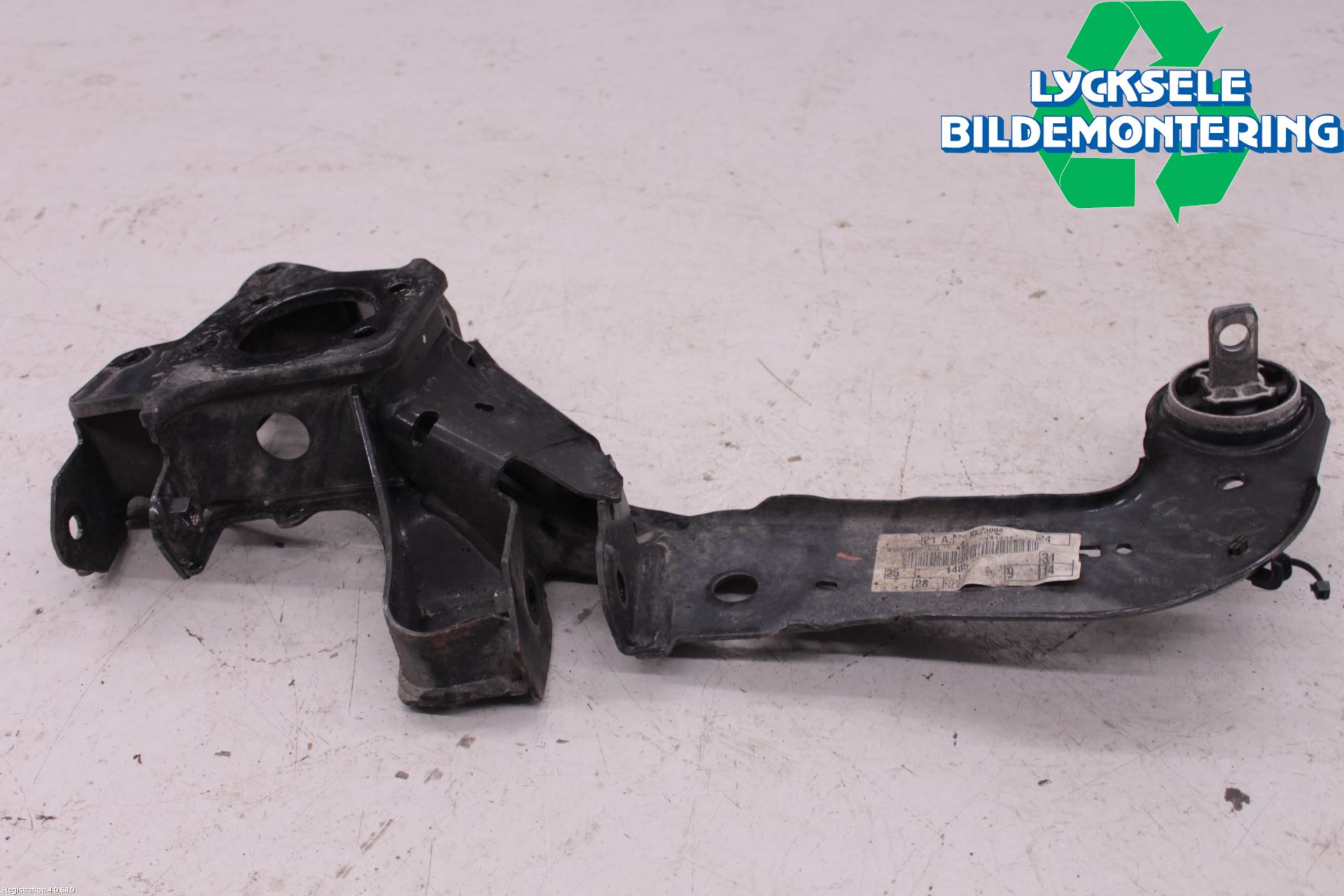 Ford FOCUS 19- Bärarm Bak Höger