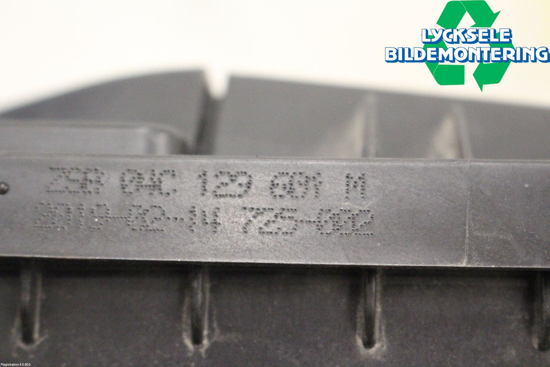 Volkswagen VW POLO VI 18->> Luftrenare