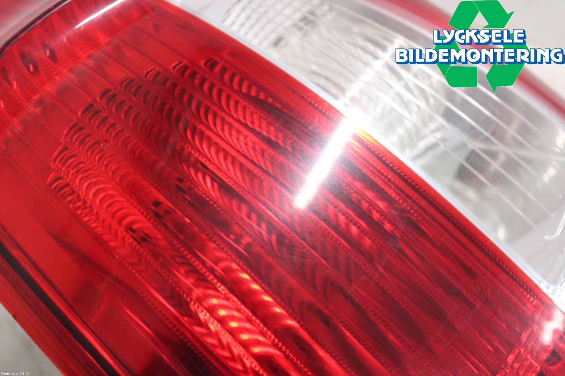 Ford C-MAX II  11-14 Bakljus Vänster