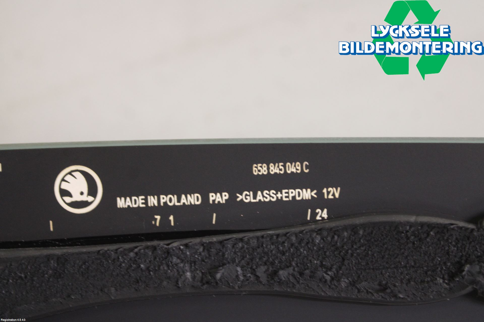 Skoda KAMIQ 20- Bakruta