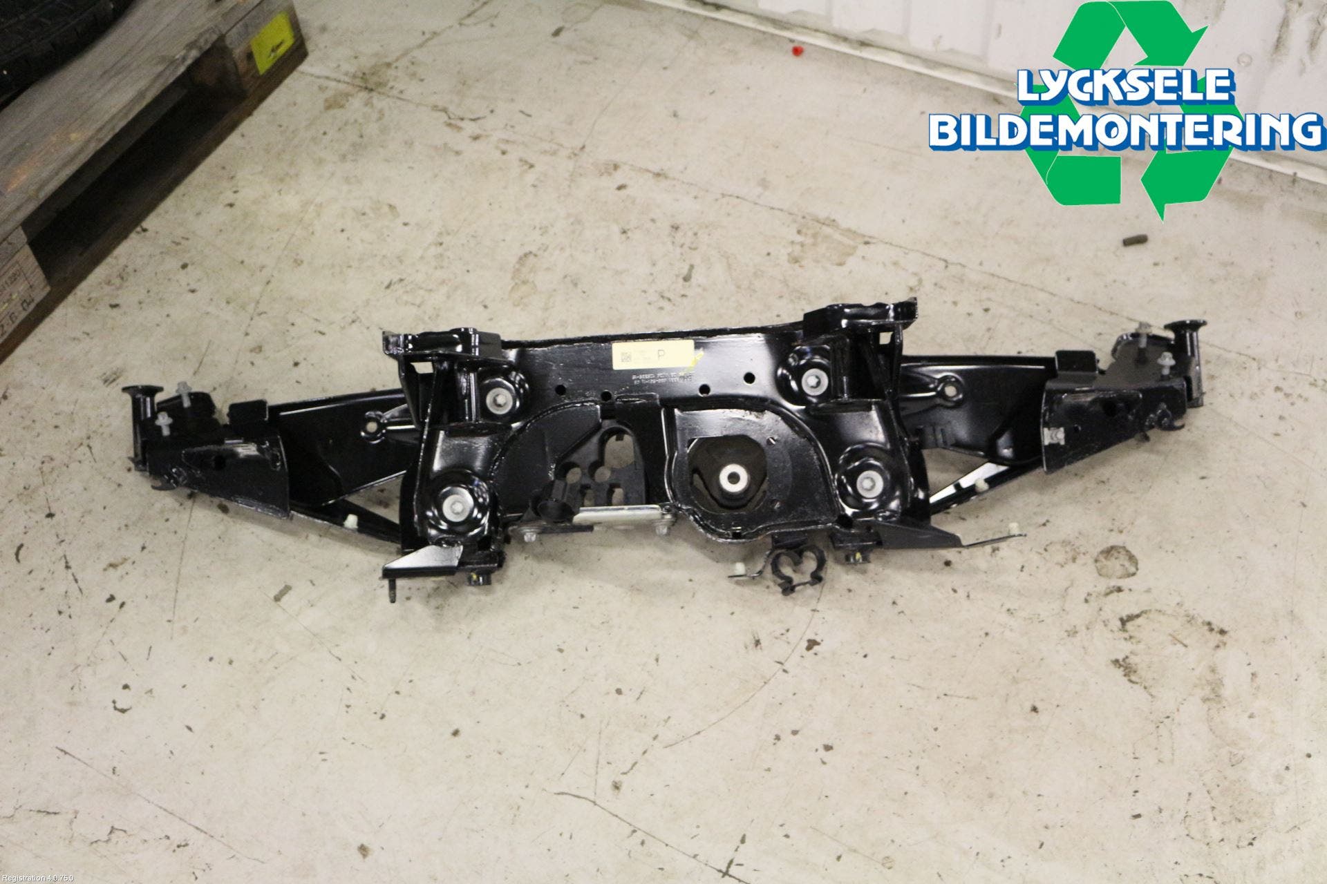 Mini COUNTRYMAN F60 17-23 Bakaxelbalk