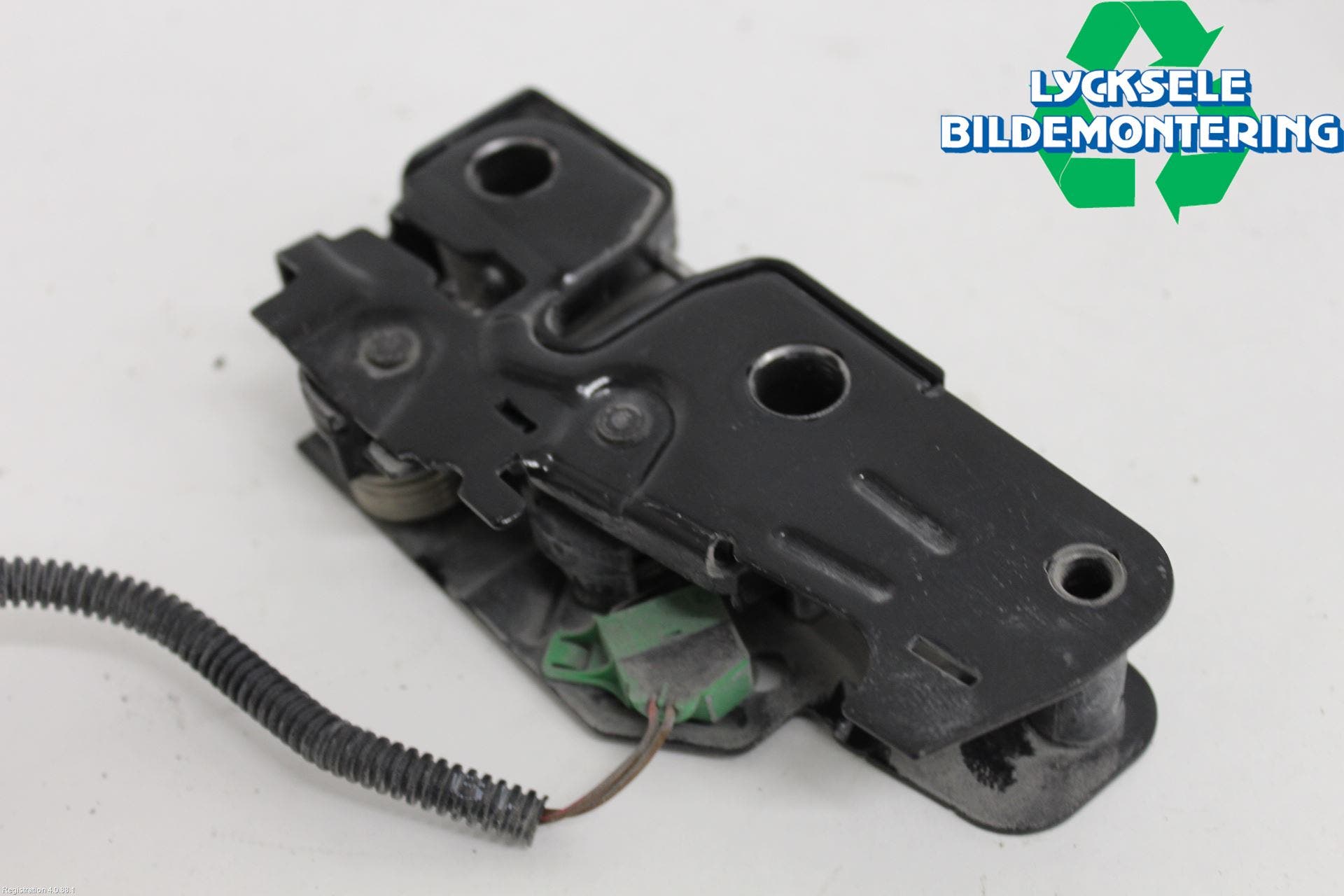 Volkswagen VW AMAROK 2H 10-22 Huvlås