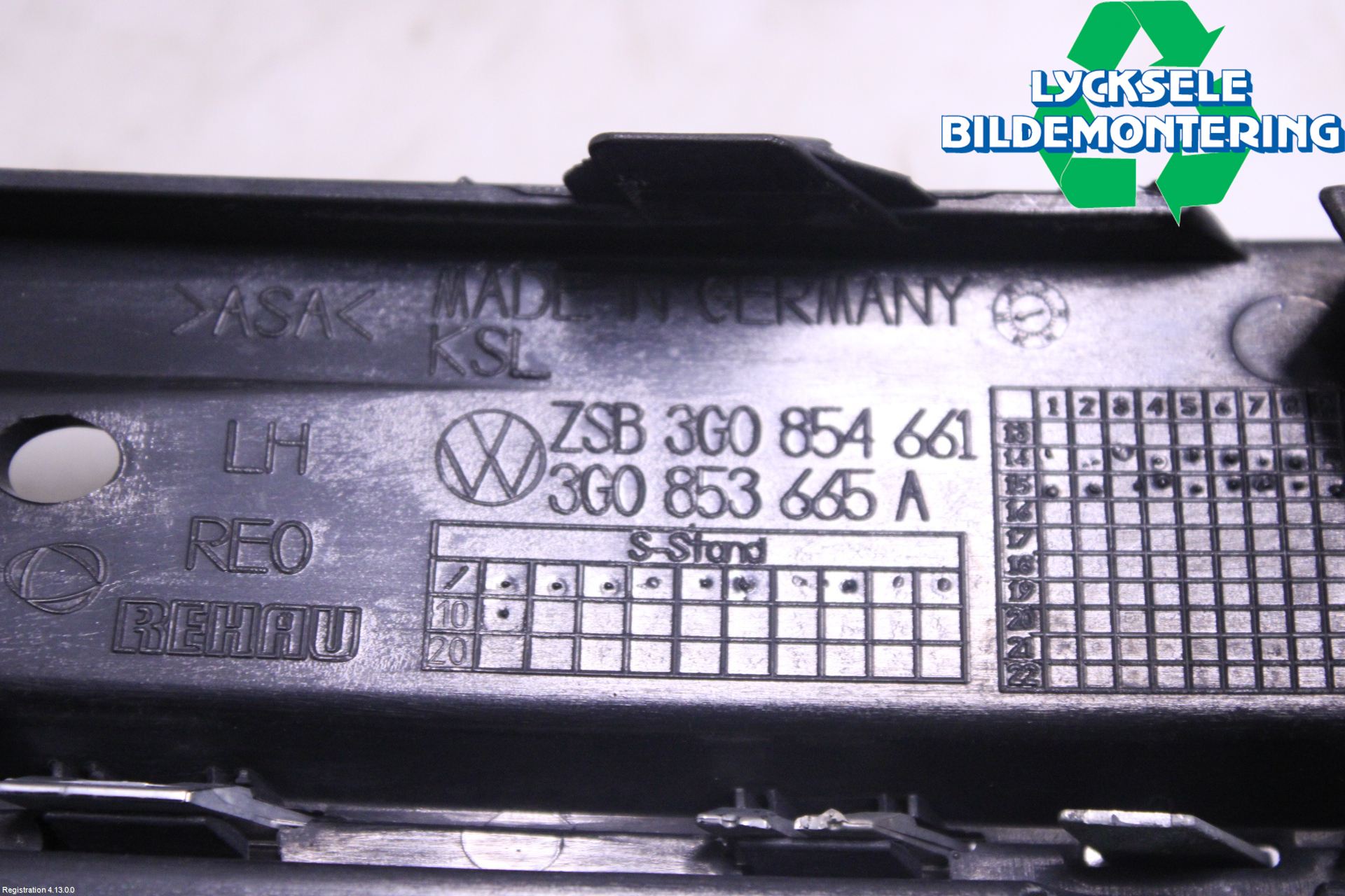 Volkswagen VW PASSAT 15-19 Dimljussarg Fram