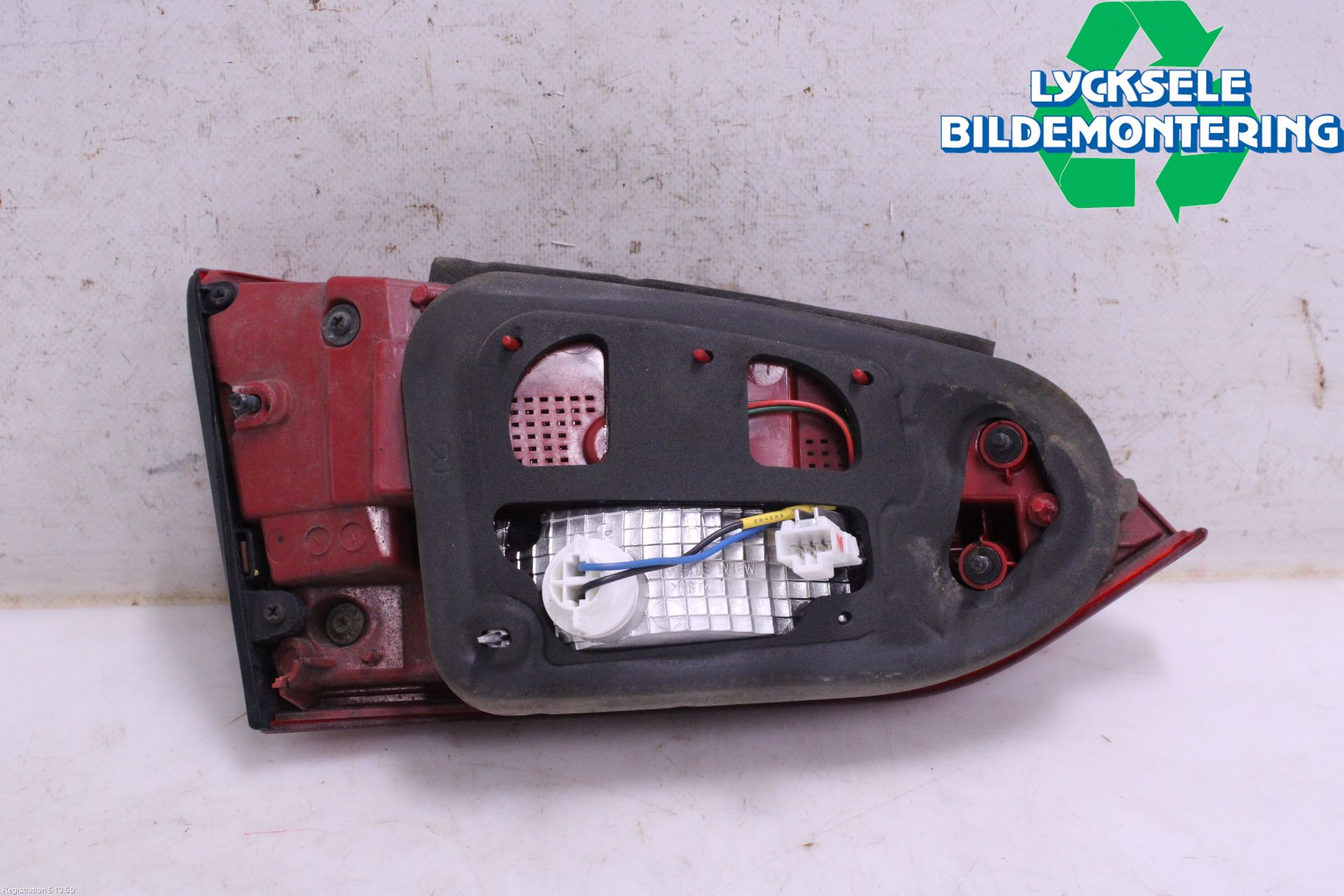Hyundai SANTA FE 13-18 Bakljus Lucka Hö