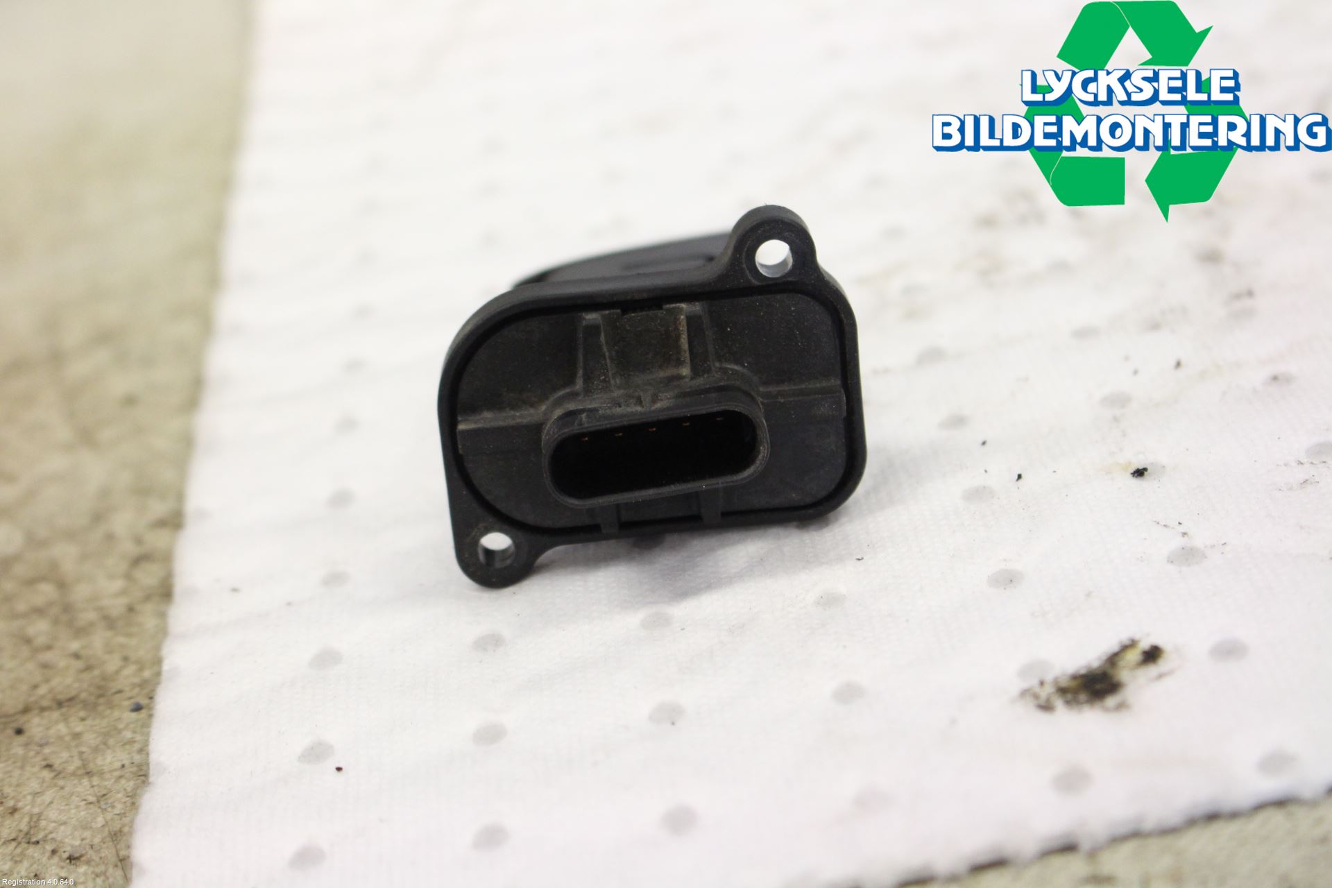 BMW 3 F30/F31/F80 12-19 Injluftmassamätare