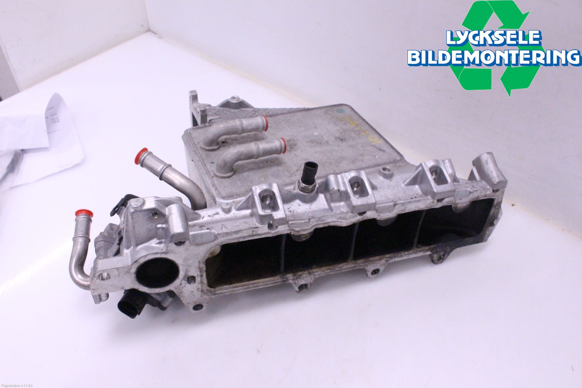 Volkswagen VW PASSAT 15-19 Grenrör Insug