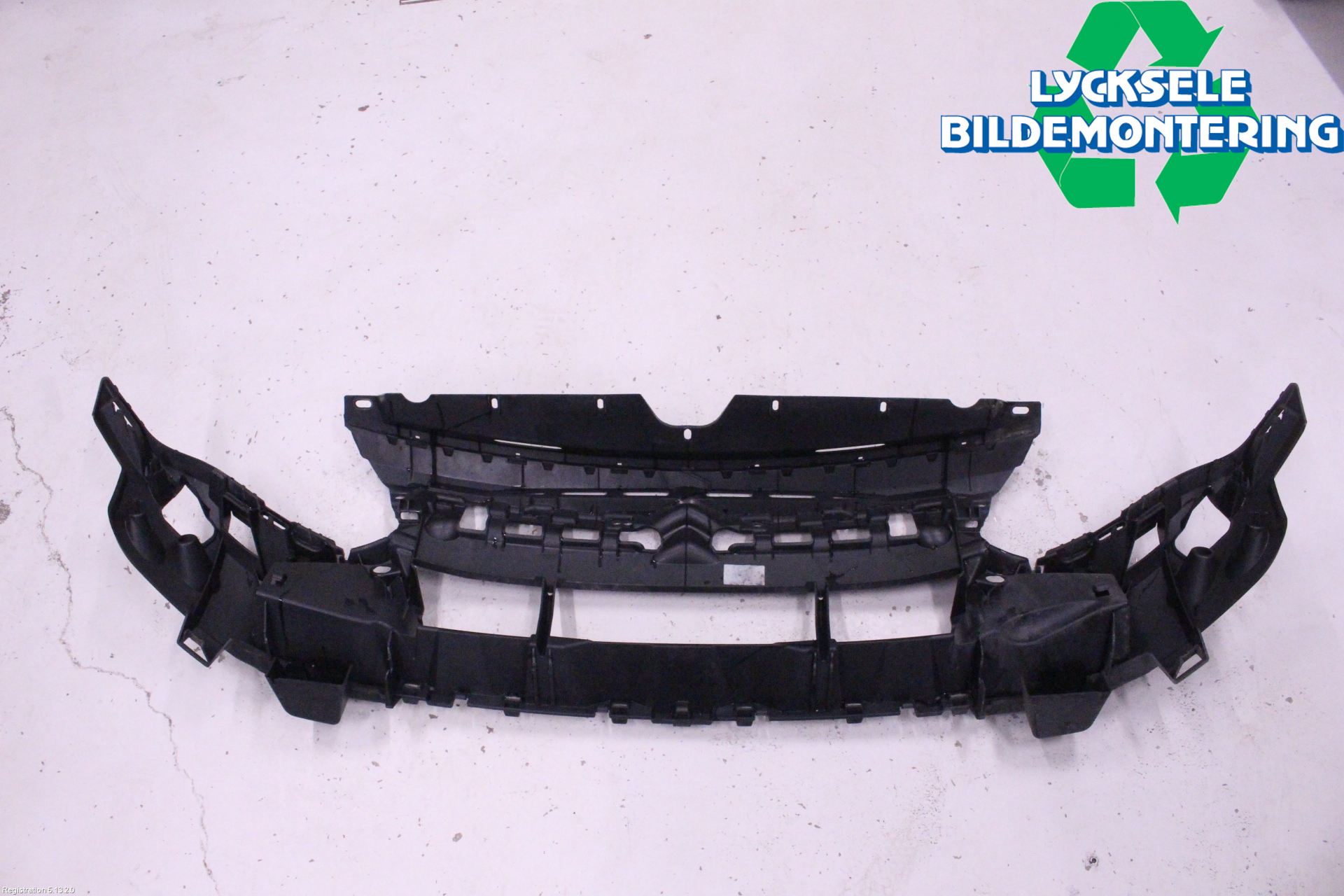 Peugeot PARTNER 16-18 Stöt Utfyllnad-List-Grill