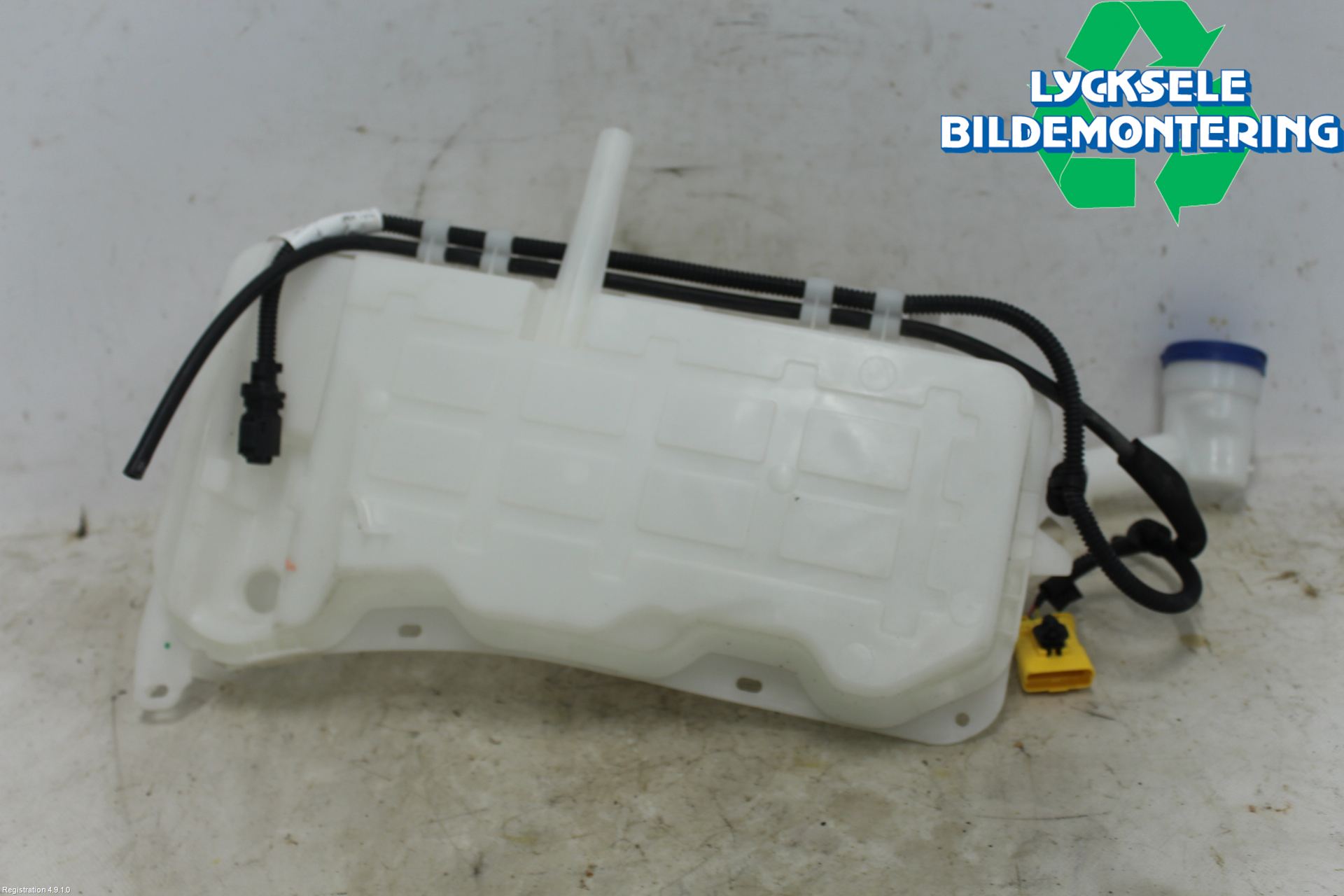 Peugeot PARTNER/E-PARTNER 19- Spolartank Vindruta