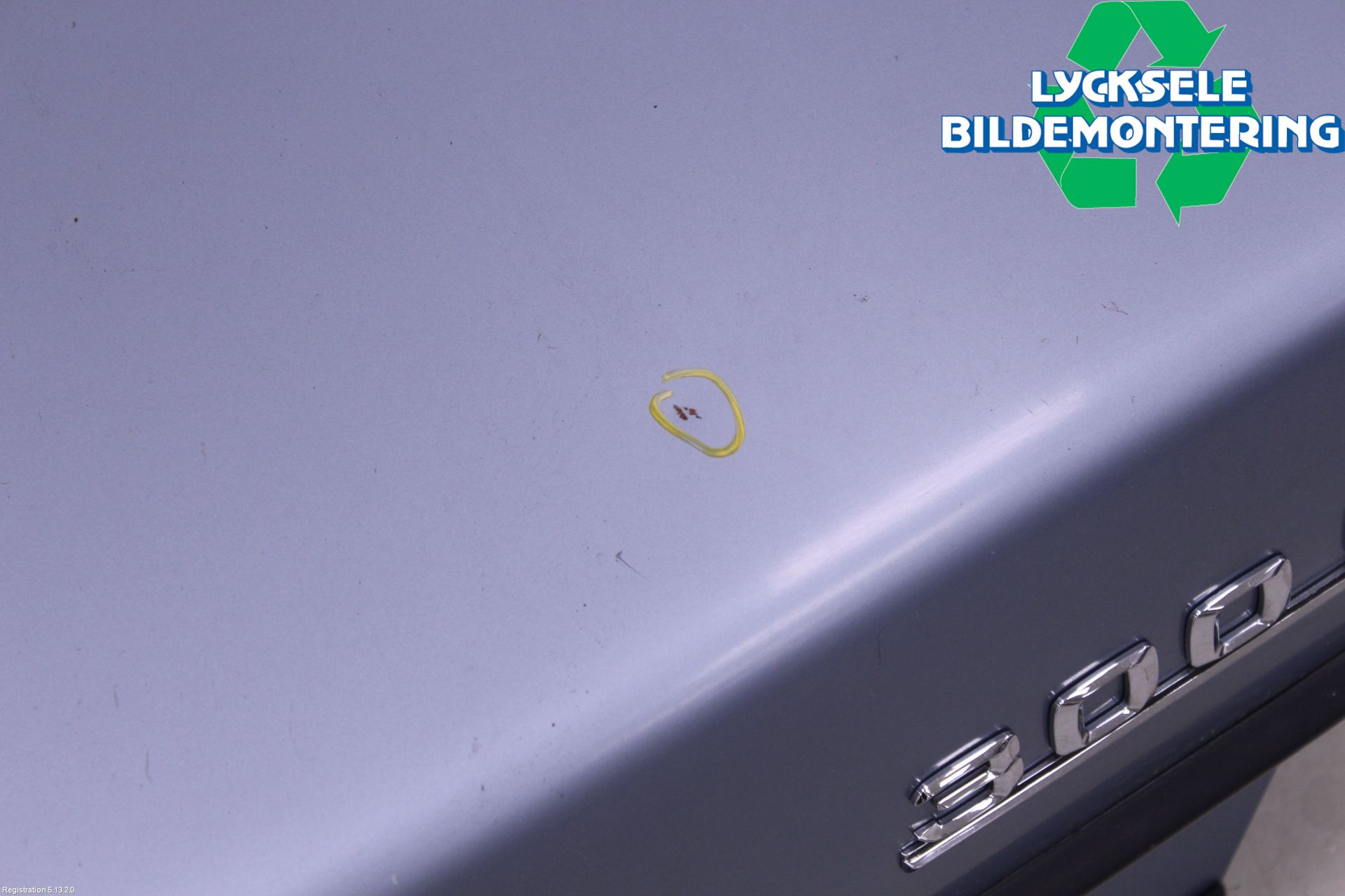 Mercedes-Benz MB 200-500  (W124) 86-96 Baklucka (Ej Med Ruta)
