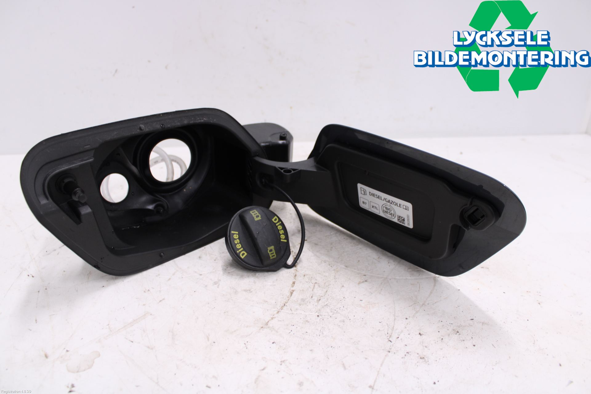 Volkswagen VW GOLF / E-GOLF VIII 20- Tanklucka