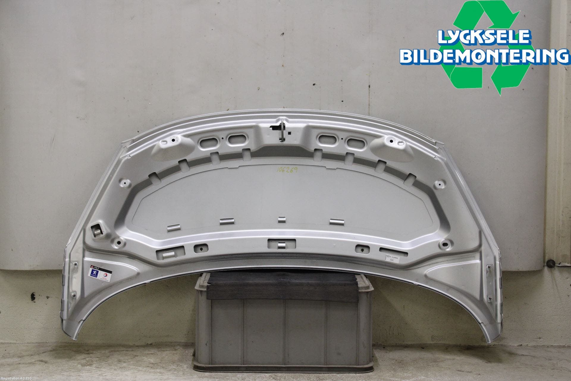 Peugeot 207 Huv Fram