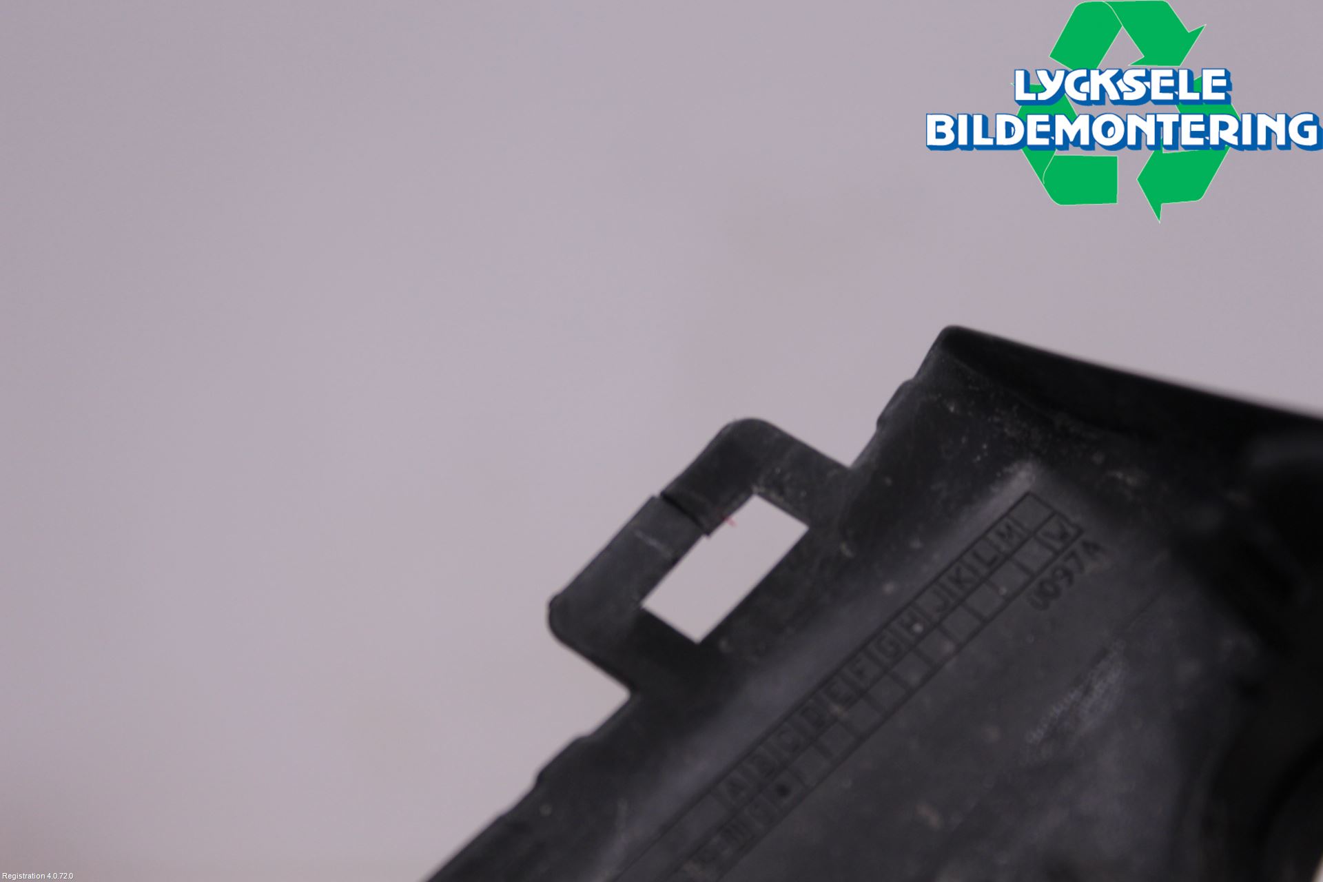 Ford FOCUS 19- Dimljussarg Fram