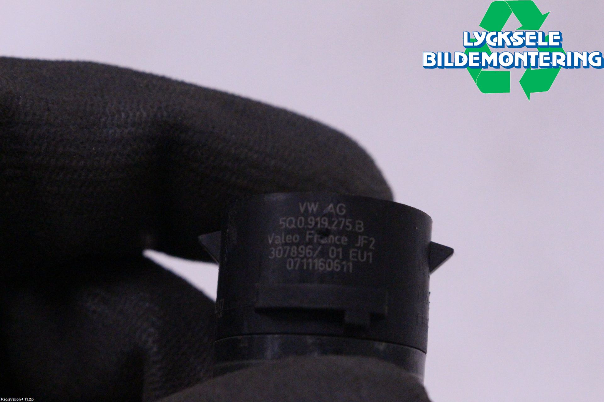 Volkswagen VW GOLF / E-GOLF VII 13-20 Parkeringshjälp Frontsensor