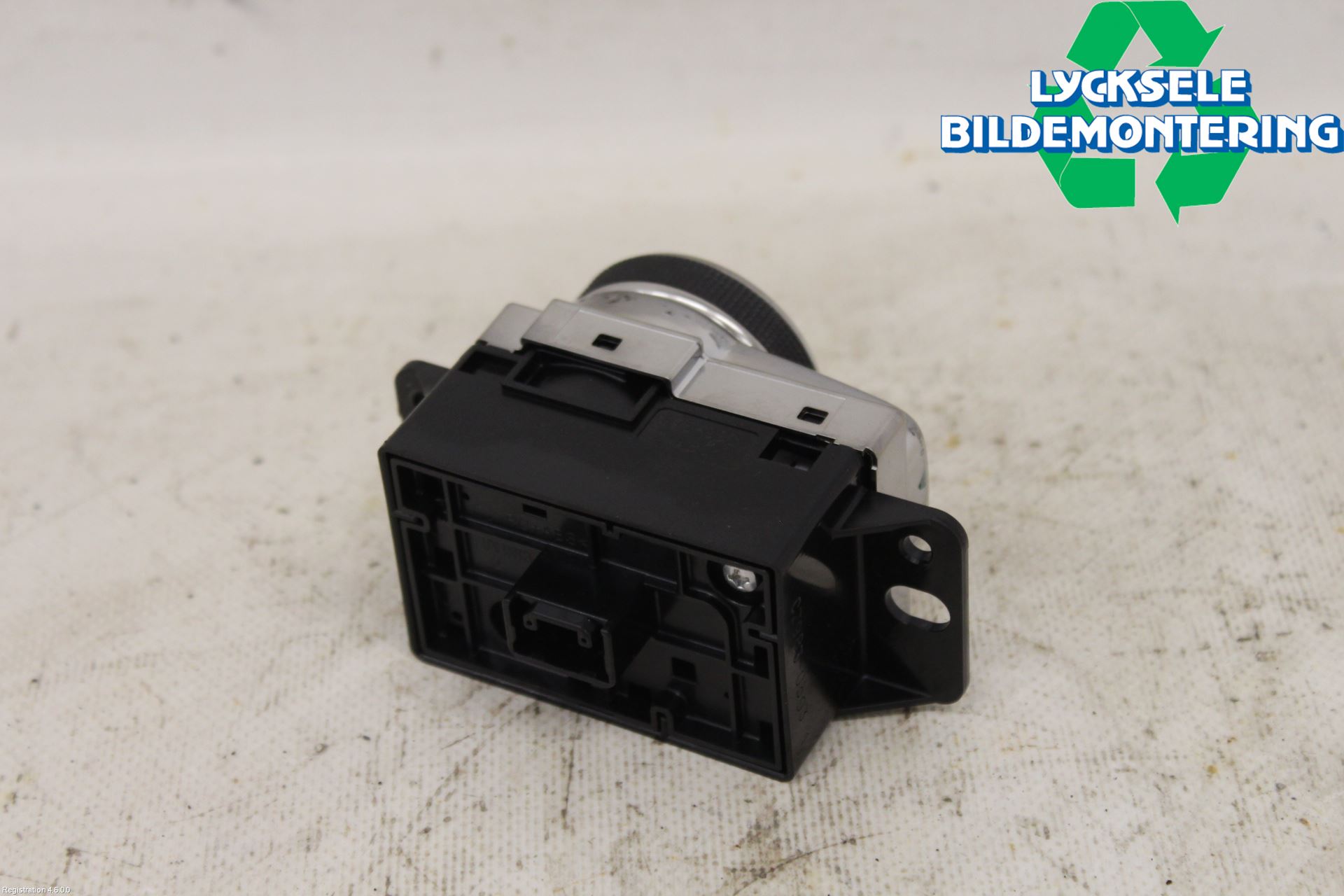 Suzuki SX4 S-CROSS 14-21 Strömställare Multifunktion