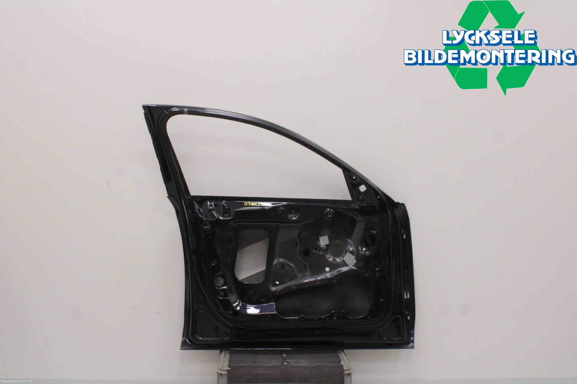 Audi A6 ALLROAD 12-18 Dörr Fram Vänster