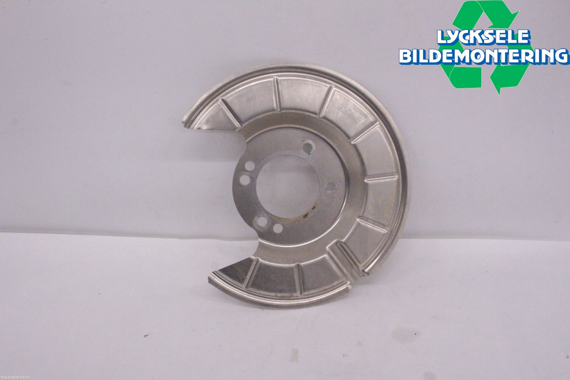 Ford KUGA/KUGA PHEZ/FHEV 20- Bromssköld Bak