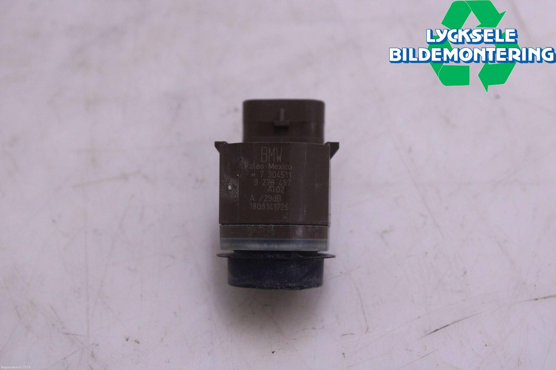 BMW 5 F10/F11/F18 09-17 Parkeringshjälp Frontsensor