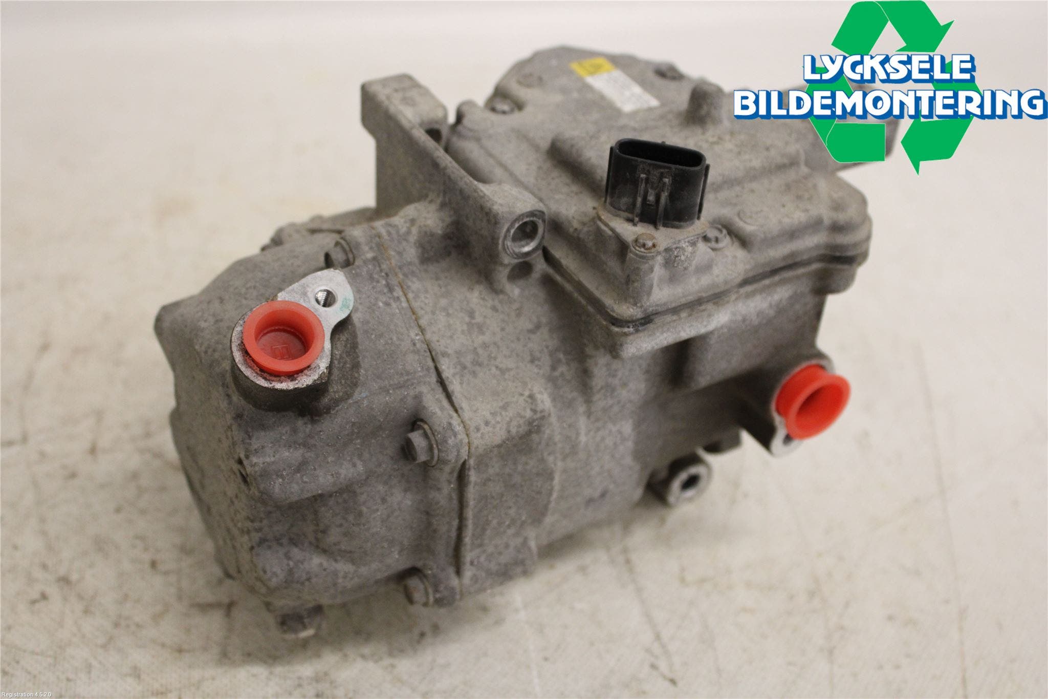 Toyota YARIS XP130 12-14 Ac Kompressor