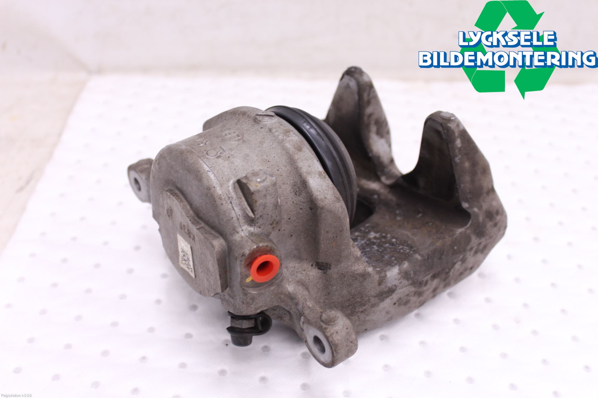 BMW 5 G30/G31/F90 17-23 Bromsok Fram Vänster